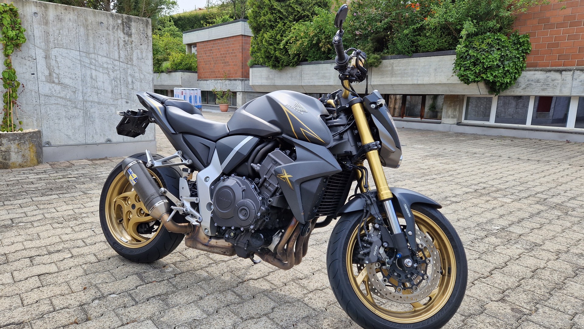 HONDA CB 1000 R ABS X extreme-image-1