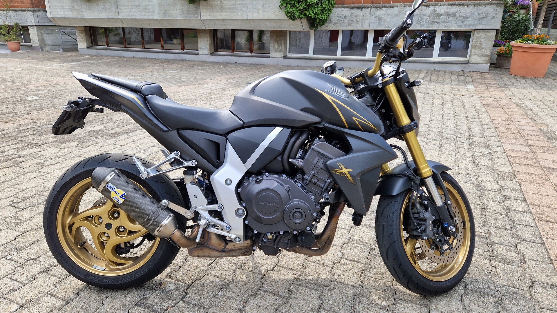 HONDA CB 1000 R ABS X extreme-image-3