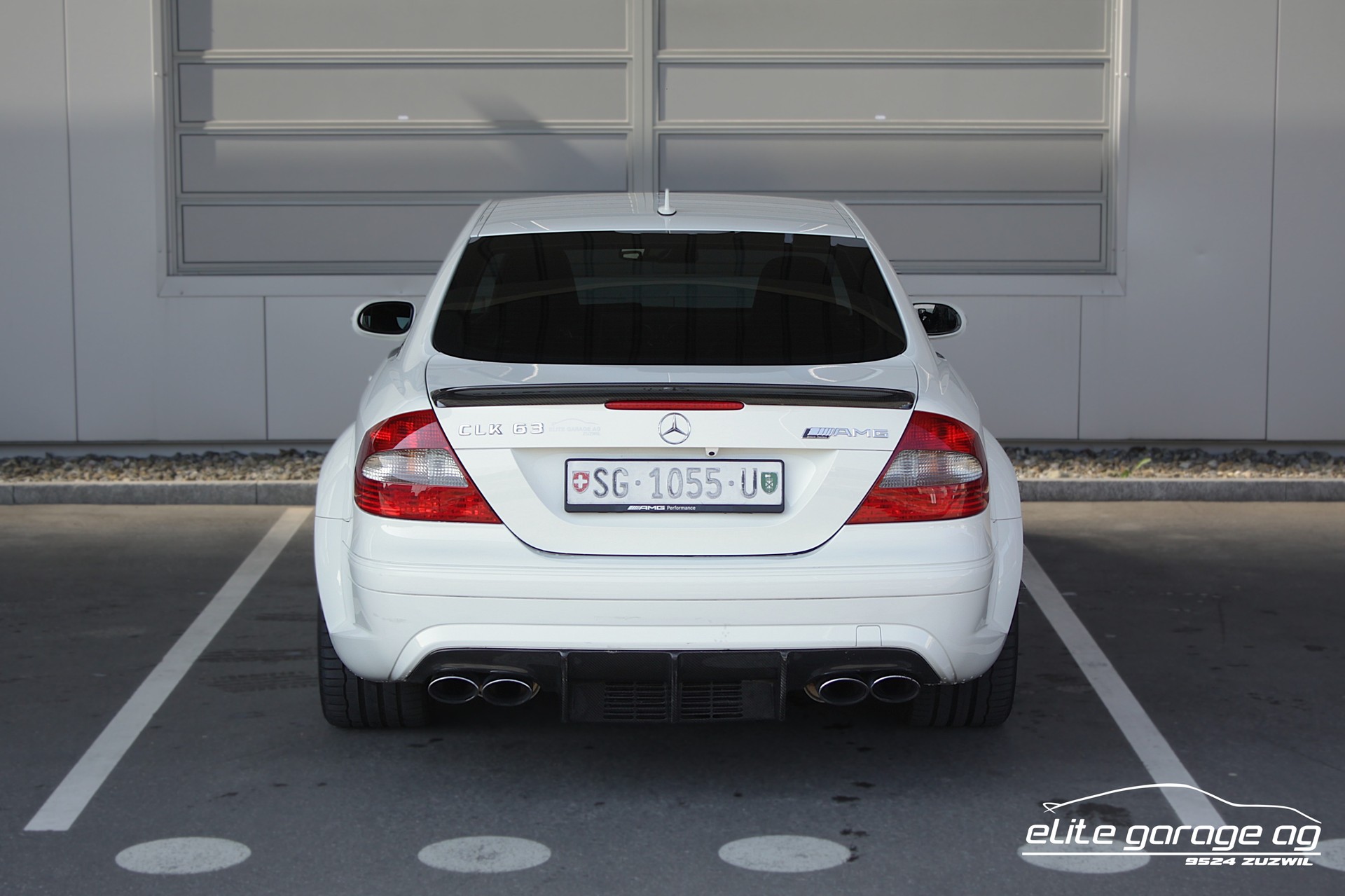 MERCEDES-BENZ CLK 63 AMG Black Series 7G-Tronic-image-3
