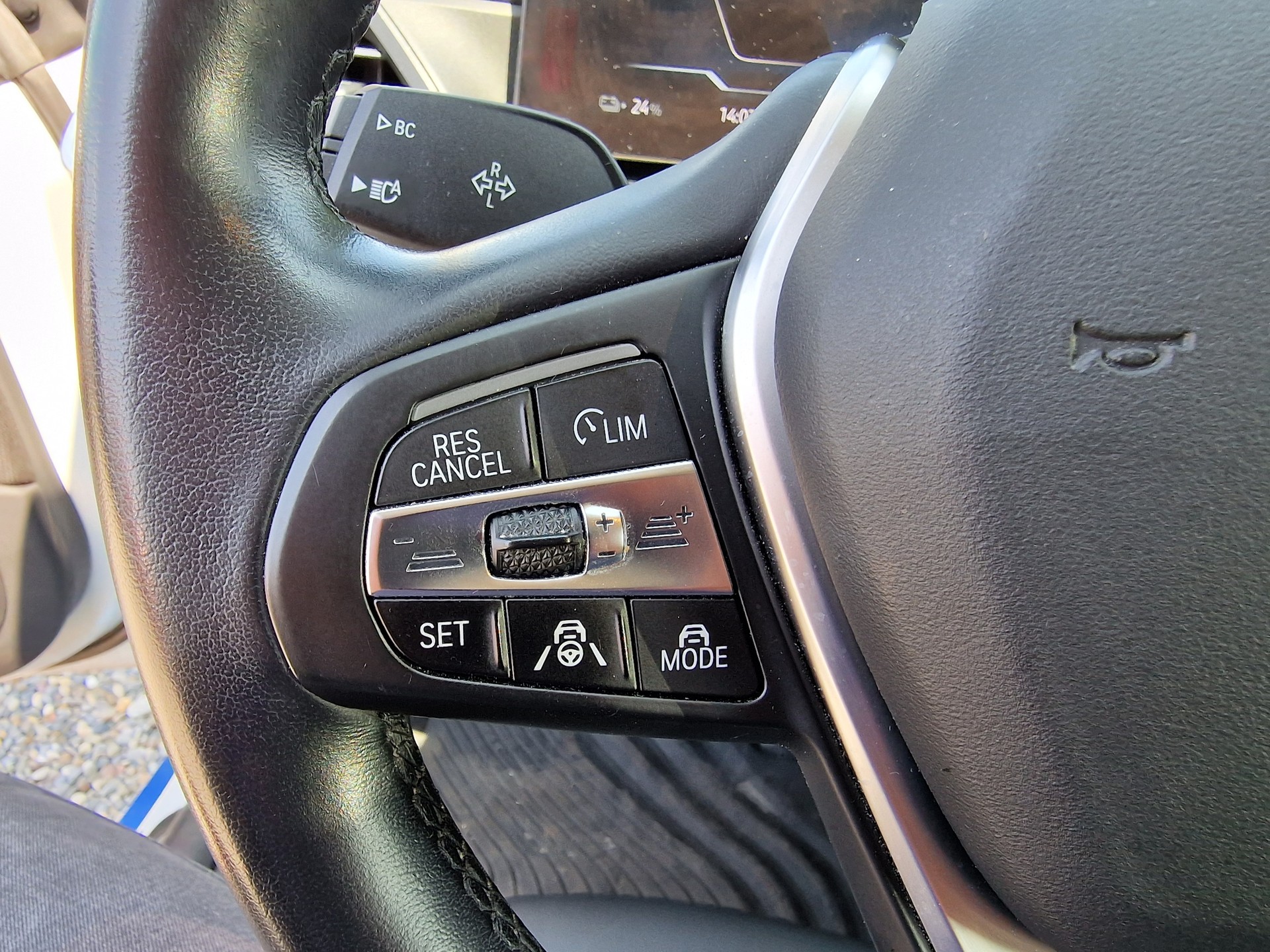 BMW i4 eDrive 40 8x Alu 590km WLTP-image-14