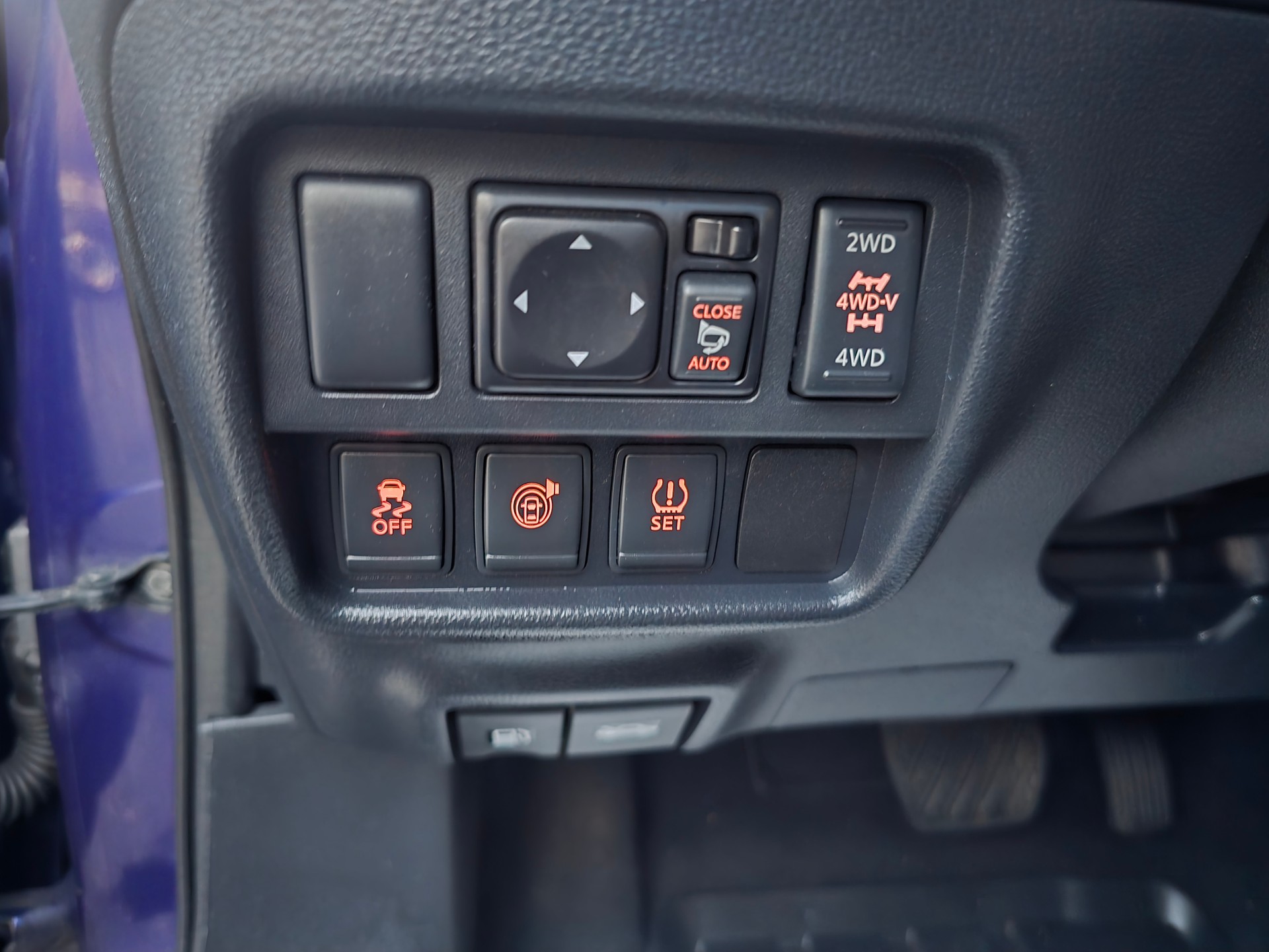 NISSAN Juke 1.6 DIG-T N-Connecta 4x4 Xtronic M-CVT-image-18