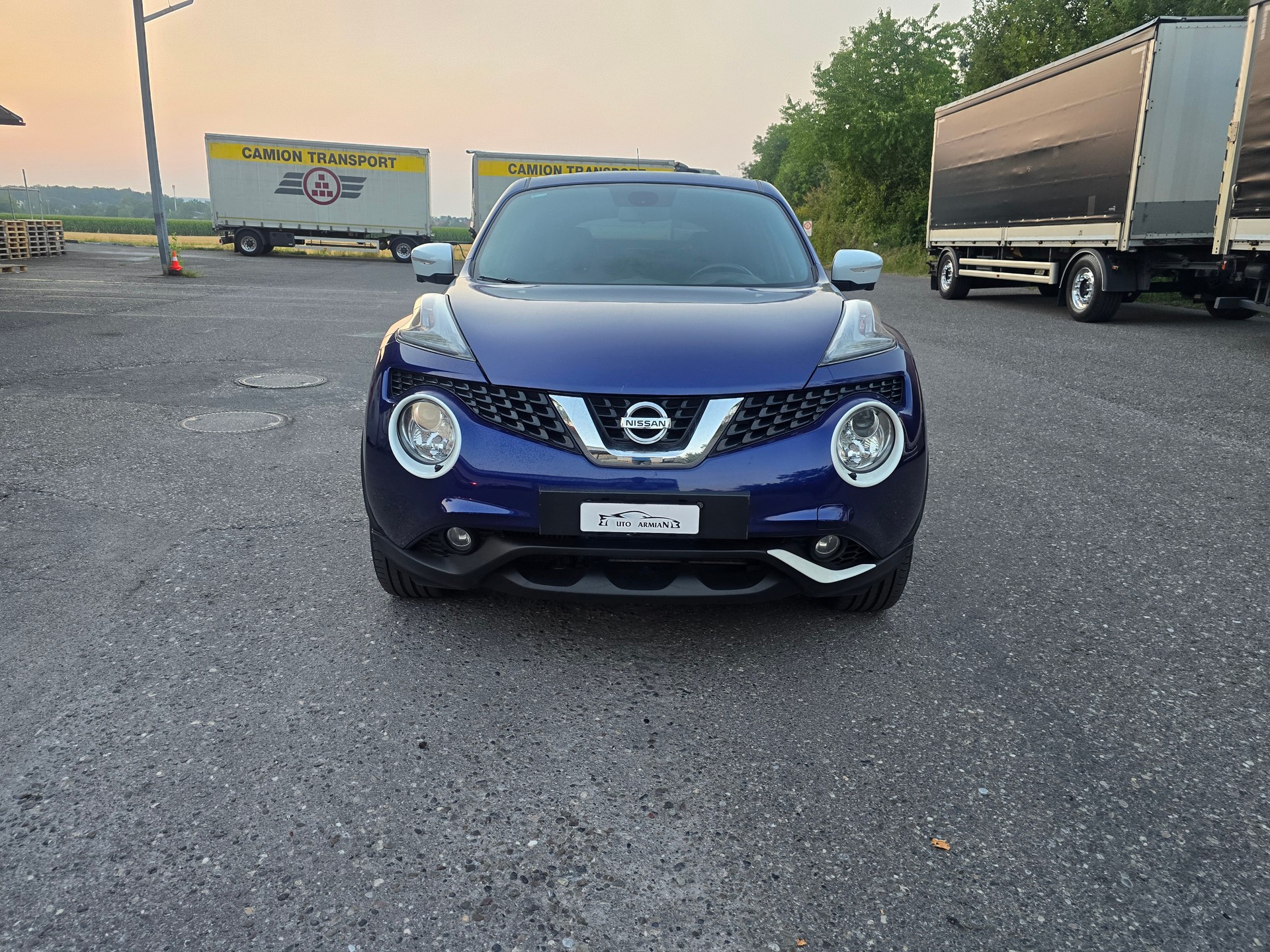 NISSAN Juke 1.6 DIG-T N-Connecta 4x4 Xtronic M-CVT-showroom-element-3