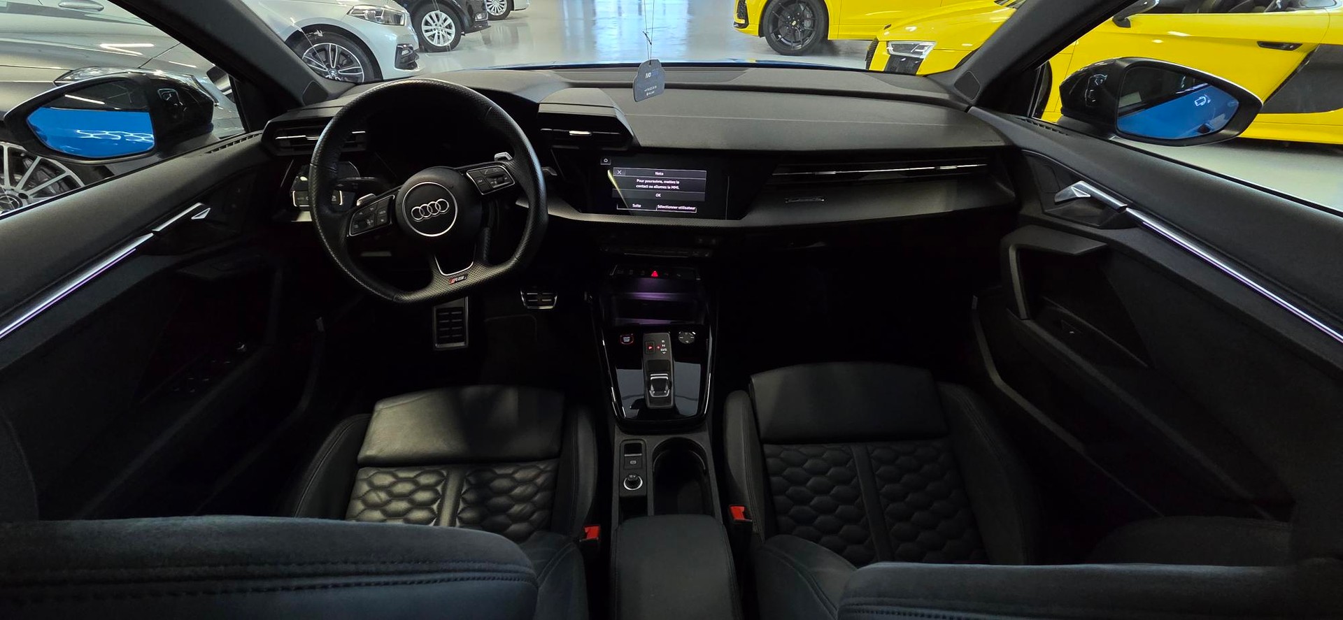 AUDI RS3 Limousine 2.5 TSI quattro S-tronic-image-6