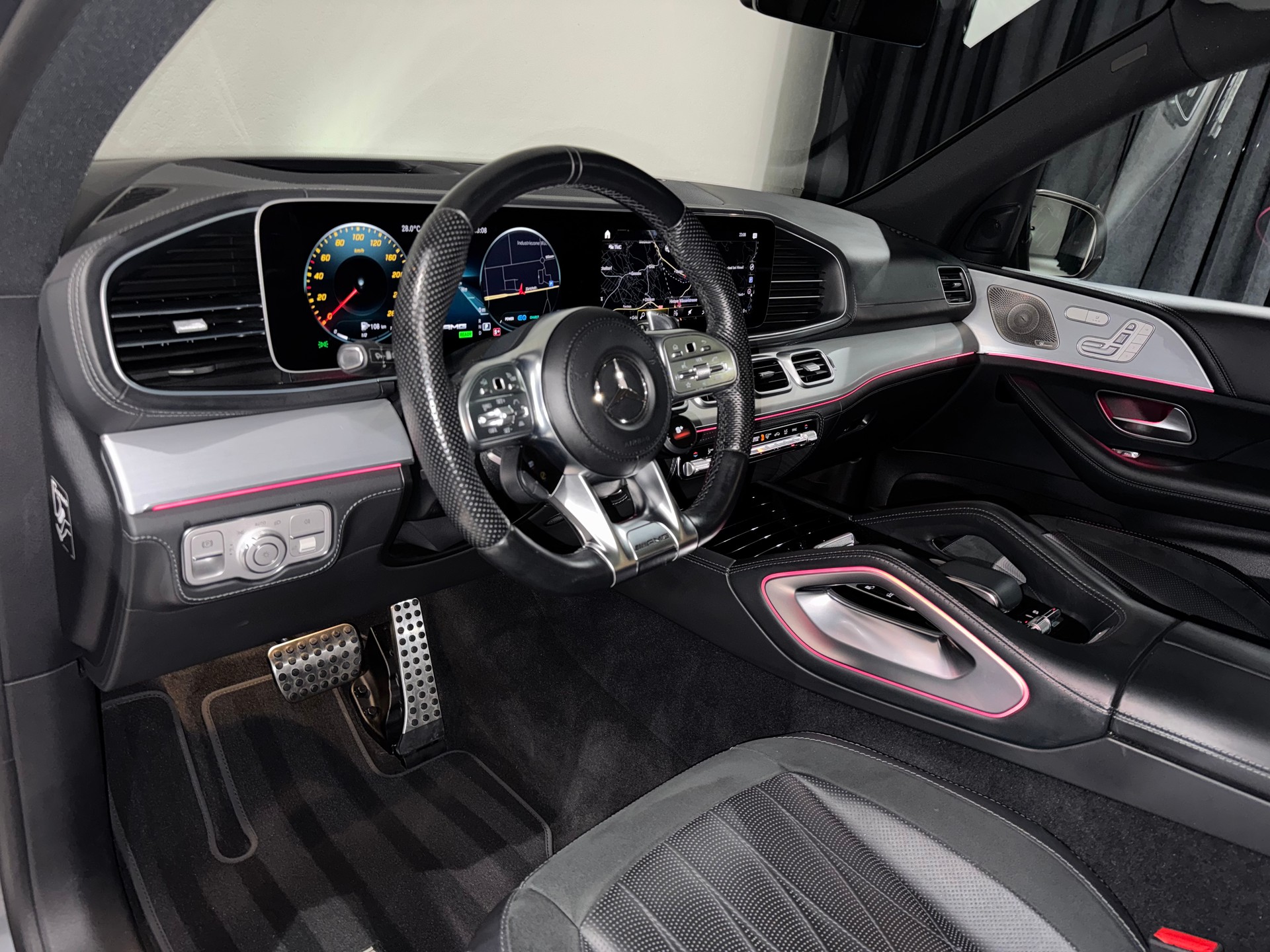 MERCEDES-BENZ GLE 53 AMG 4Matic+ 9G-Speedshift | CH | 1.Hand |-image-11