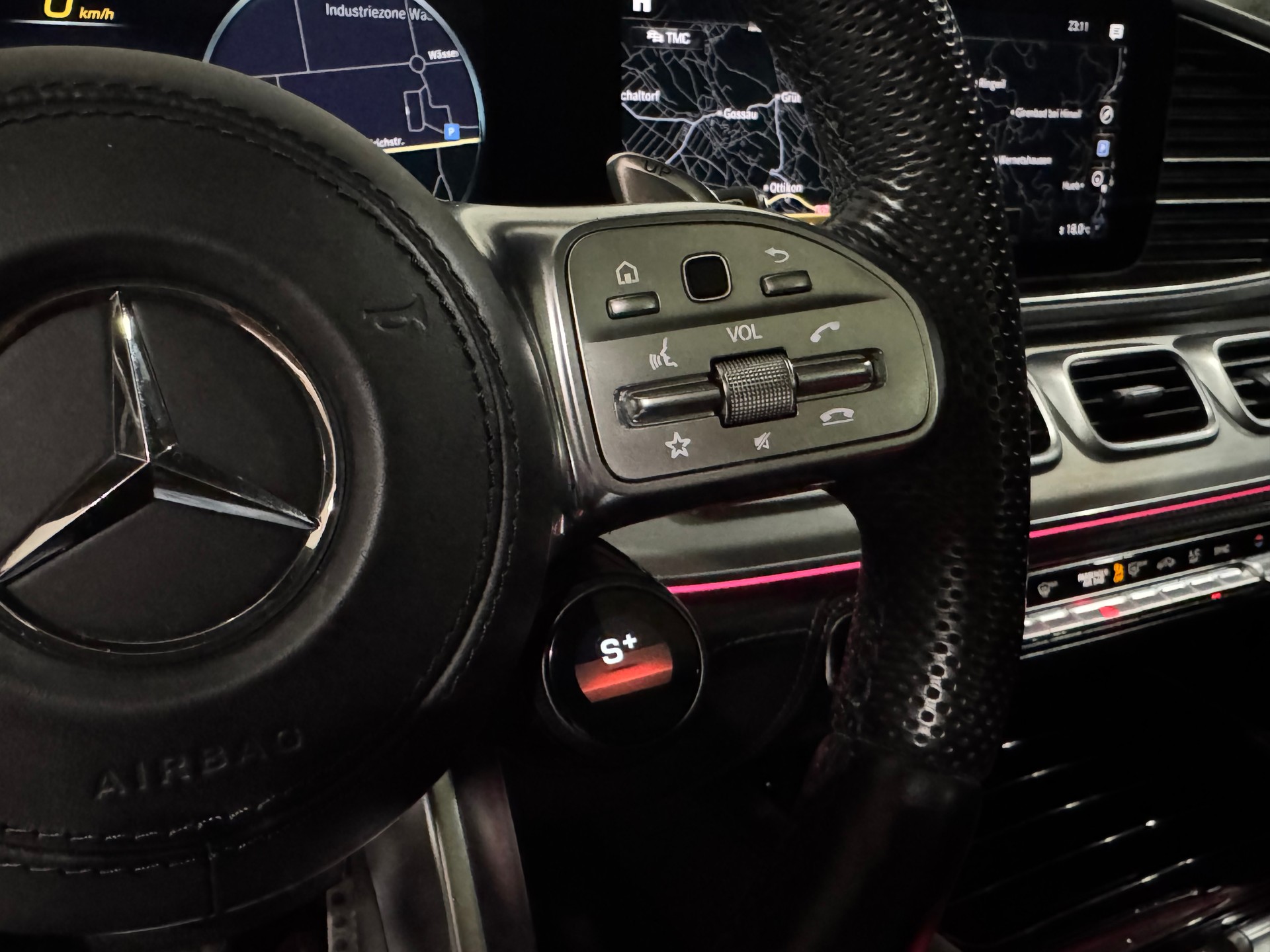 MERCEDES-BENZ GLE 53 AMG 4Matic+ 9G-Speedshift | CH | 1.Hand |-image-26