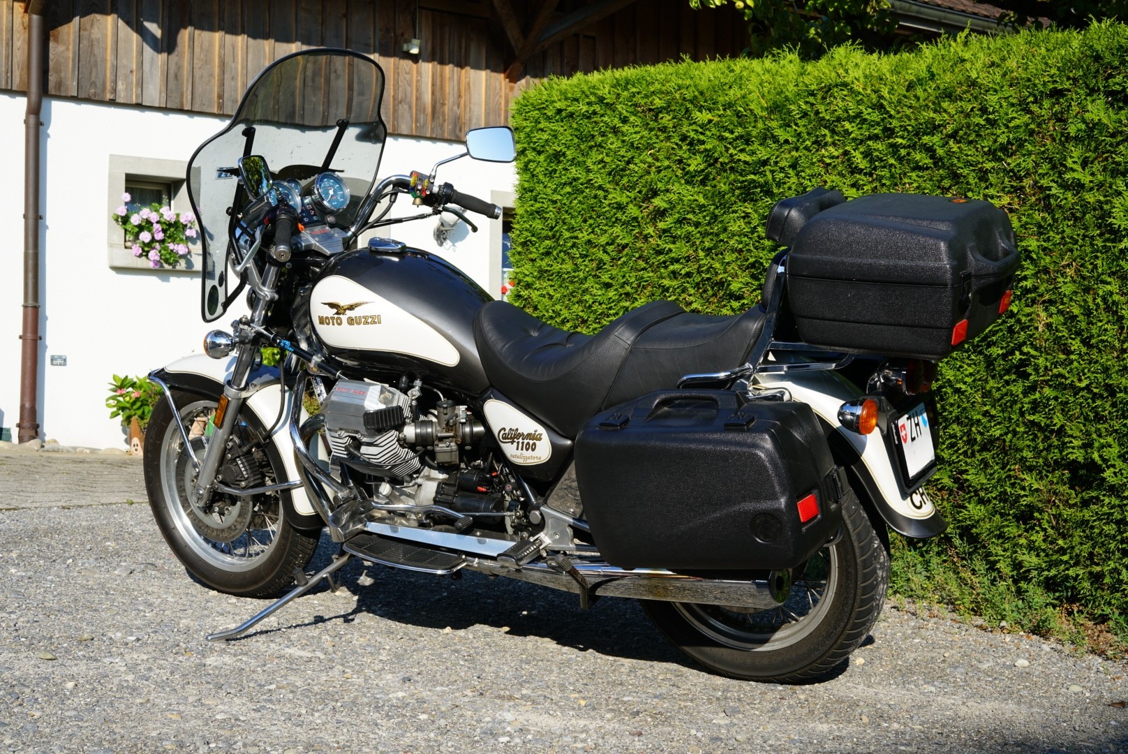 MOTO GUZZI California 1100 C-image-1