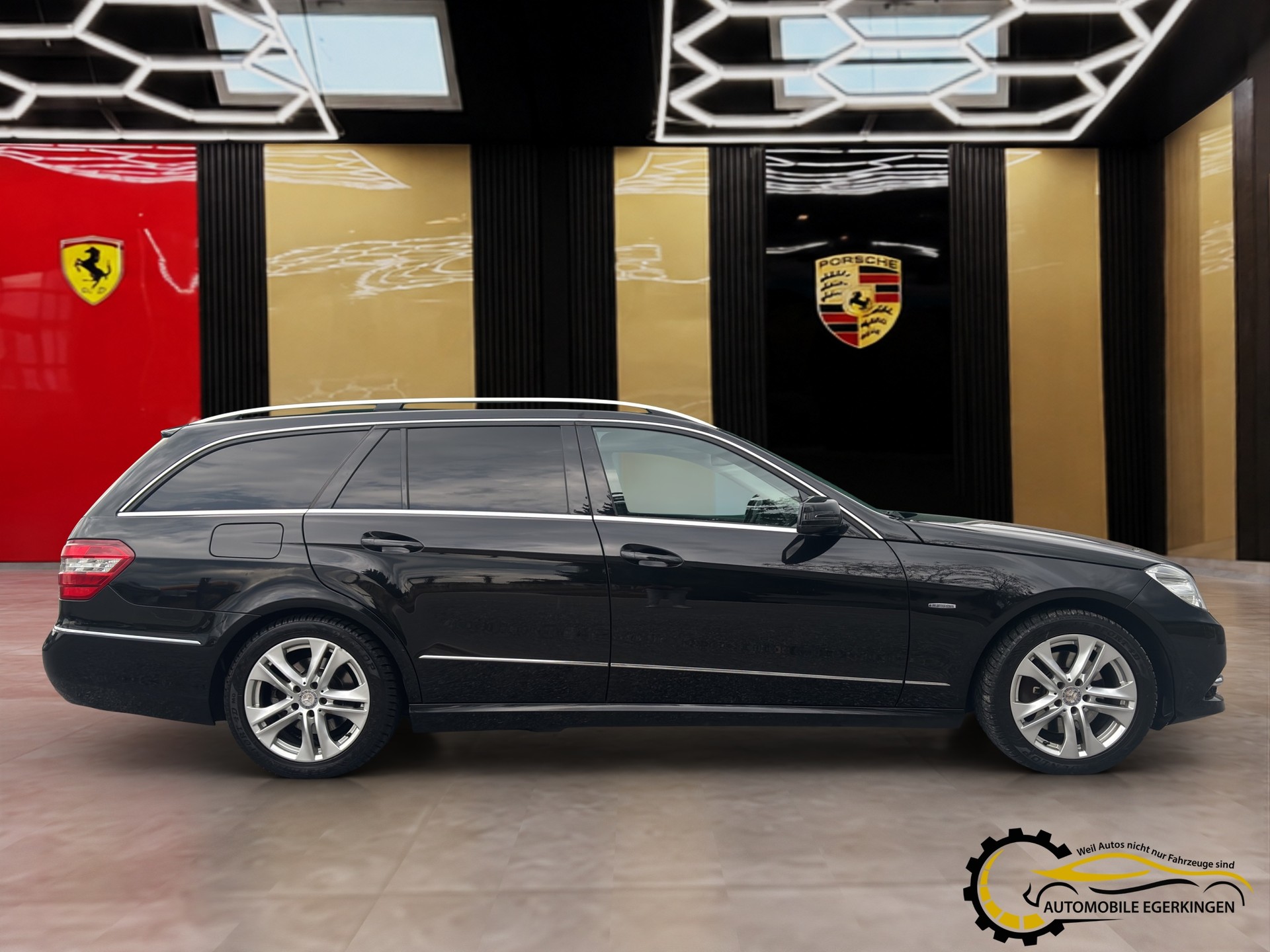 MERCEDES-BENZ E 250 CDI BlueEF Avantgarde Kombi-showroom-element-3