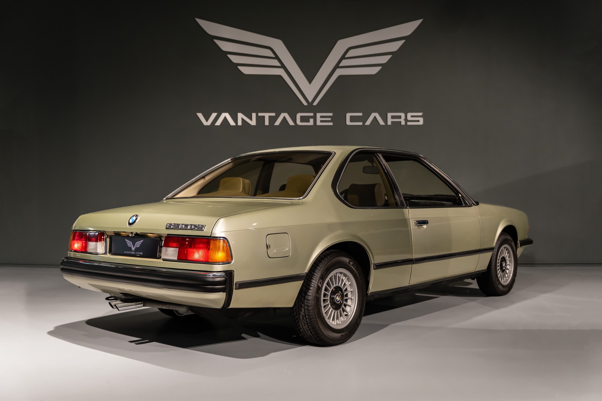 BMW 630 CS-showroom-element-2