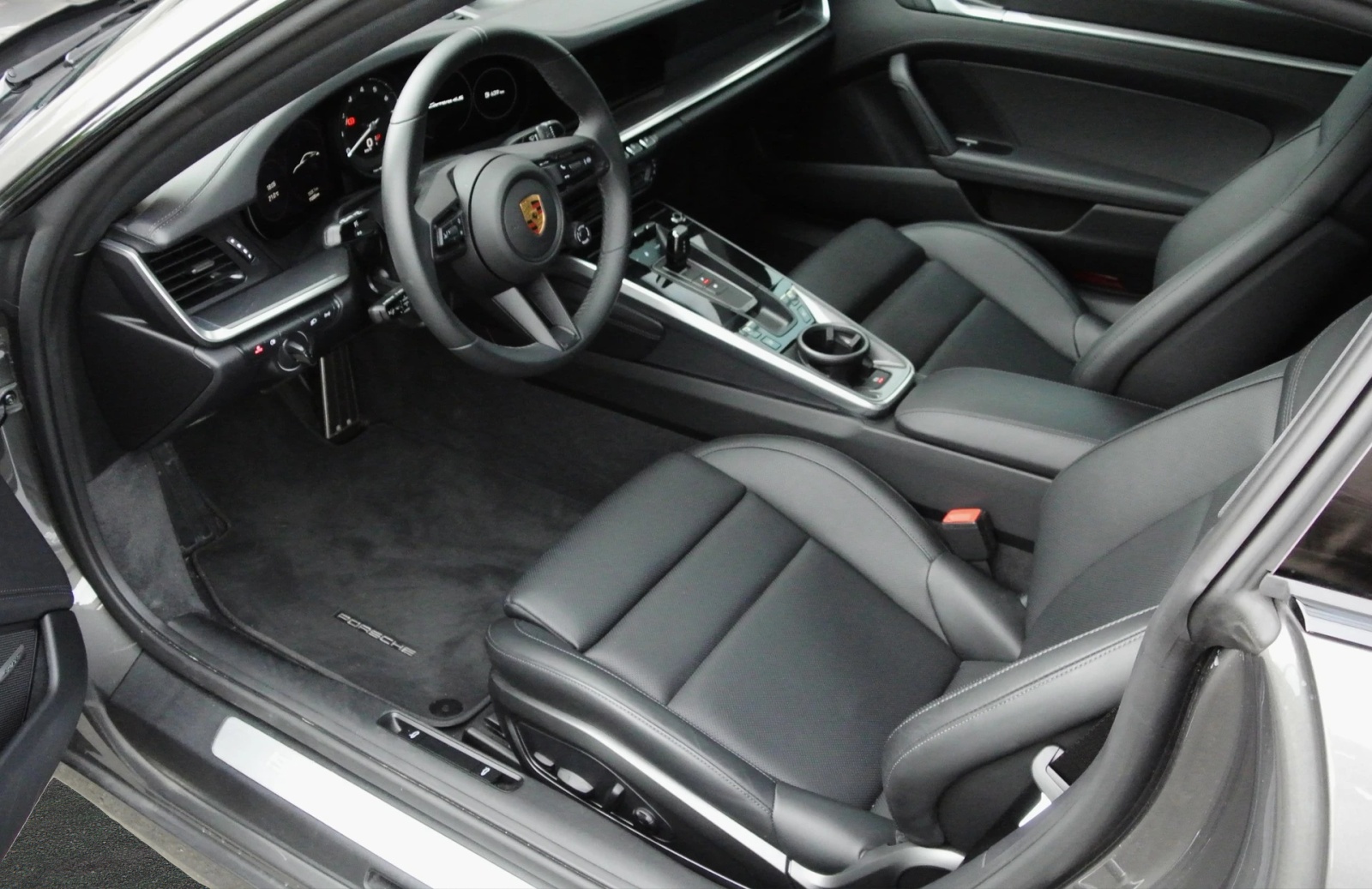 PORSCHE 911 Coupé 3.0 Carrera 4S PDK-image-8