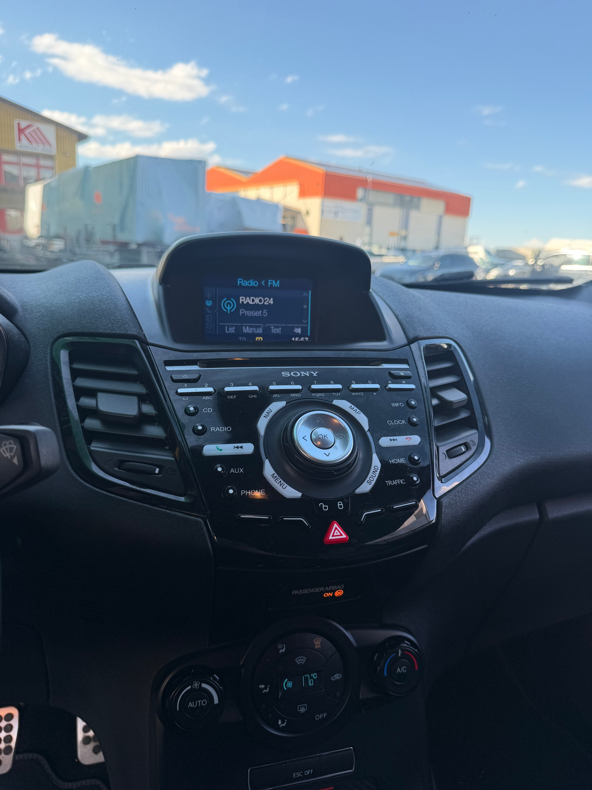 FORD Fiesta 1.6 SCTi ST-1-image-11