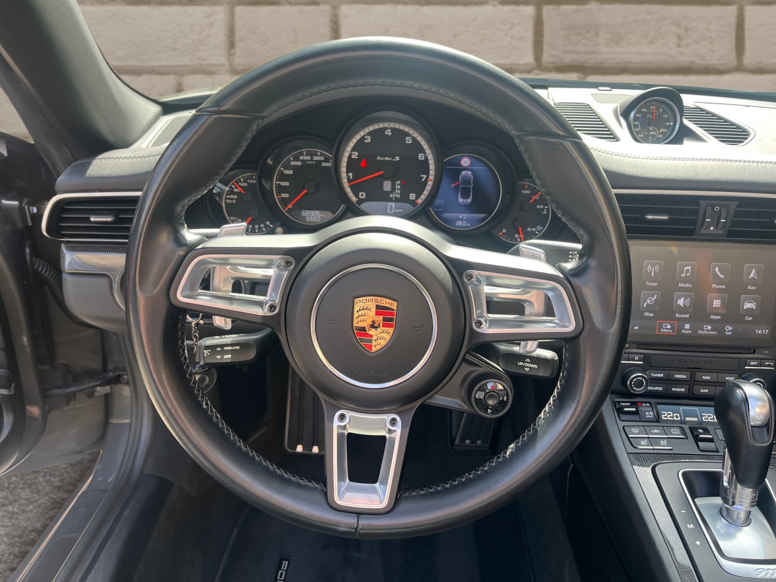 PORSCHE 911 Turbo S Cabrio * Aero Kit * Detail genaues Auto *-image-9