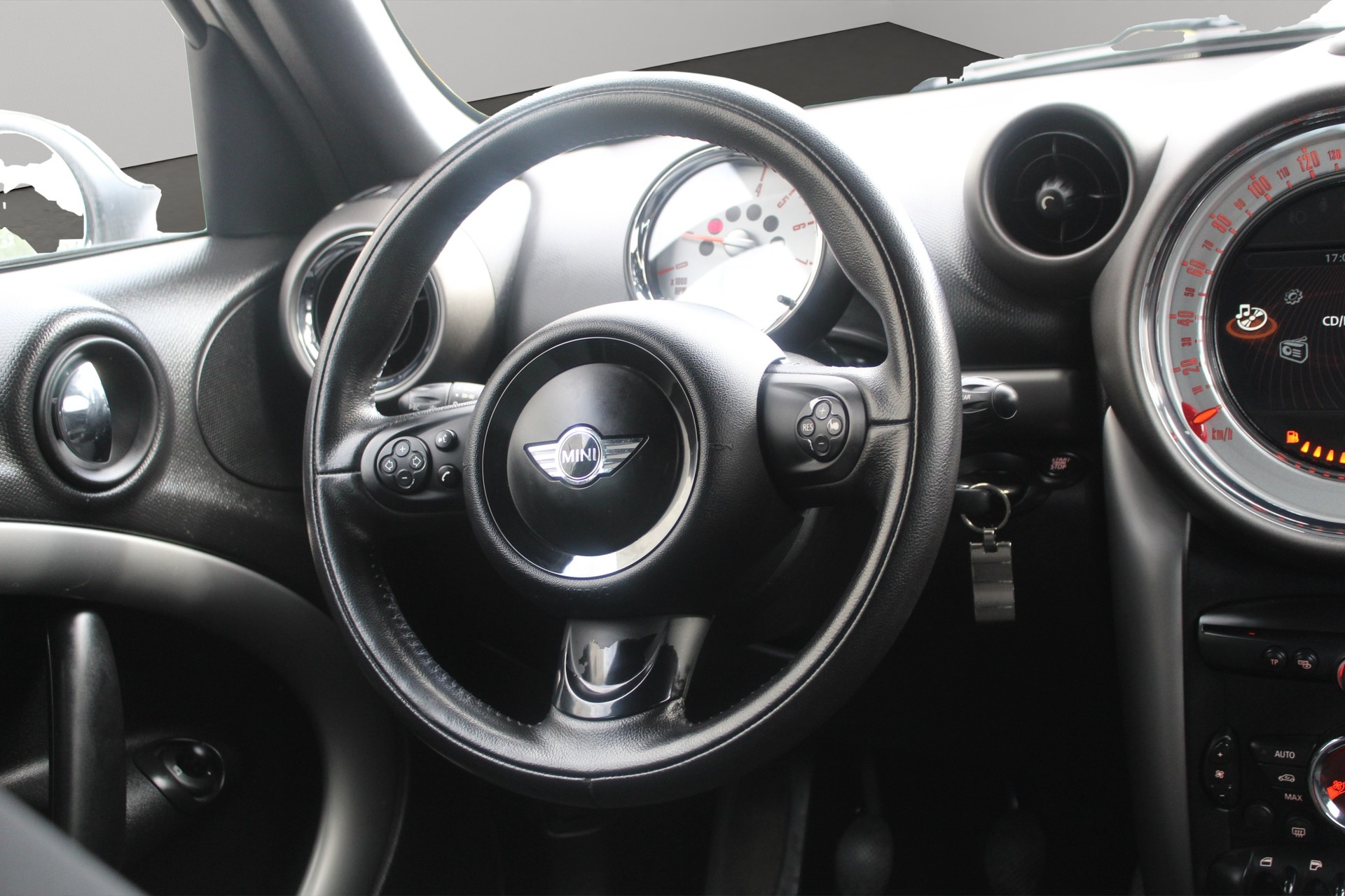 MINI Countryman One D FWD-image-7