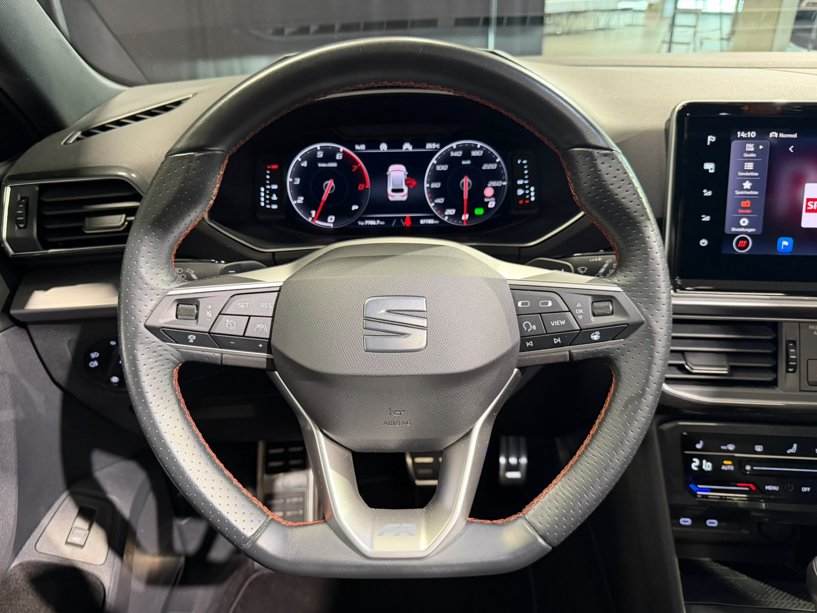 SEAT Tarraco 2.0TSI FR 4Drive DSG (CH)-image-27