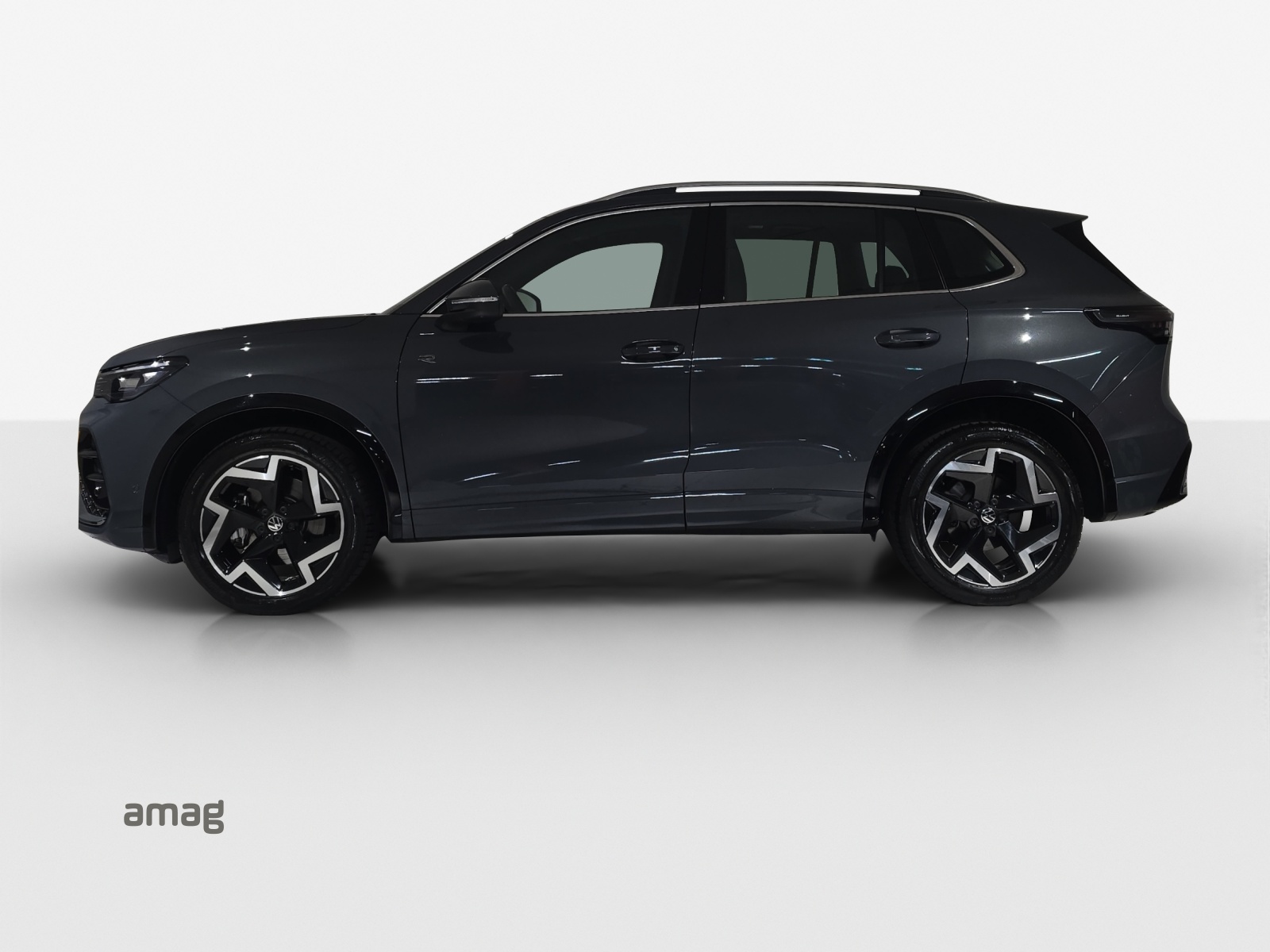 VW Tiguan 2.0 TSI DSG R-Line 4Motion-showroom-element-1