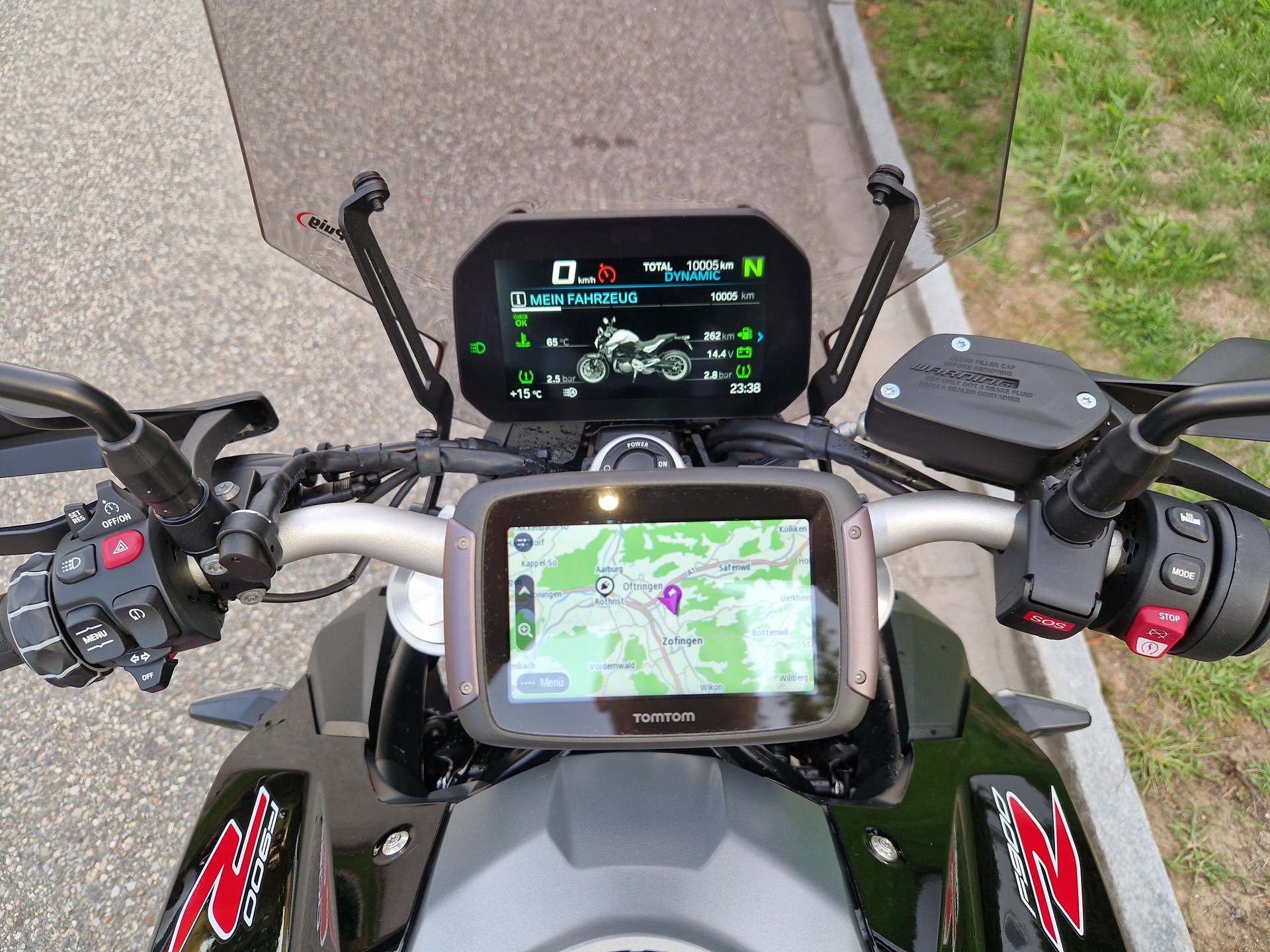 BMW F 900 R A2 (35kW) ABS-image-3