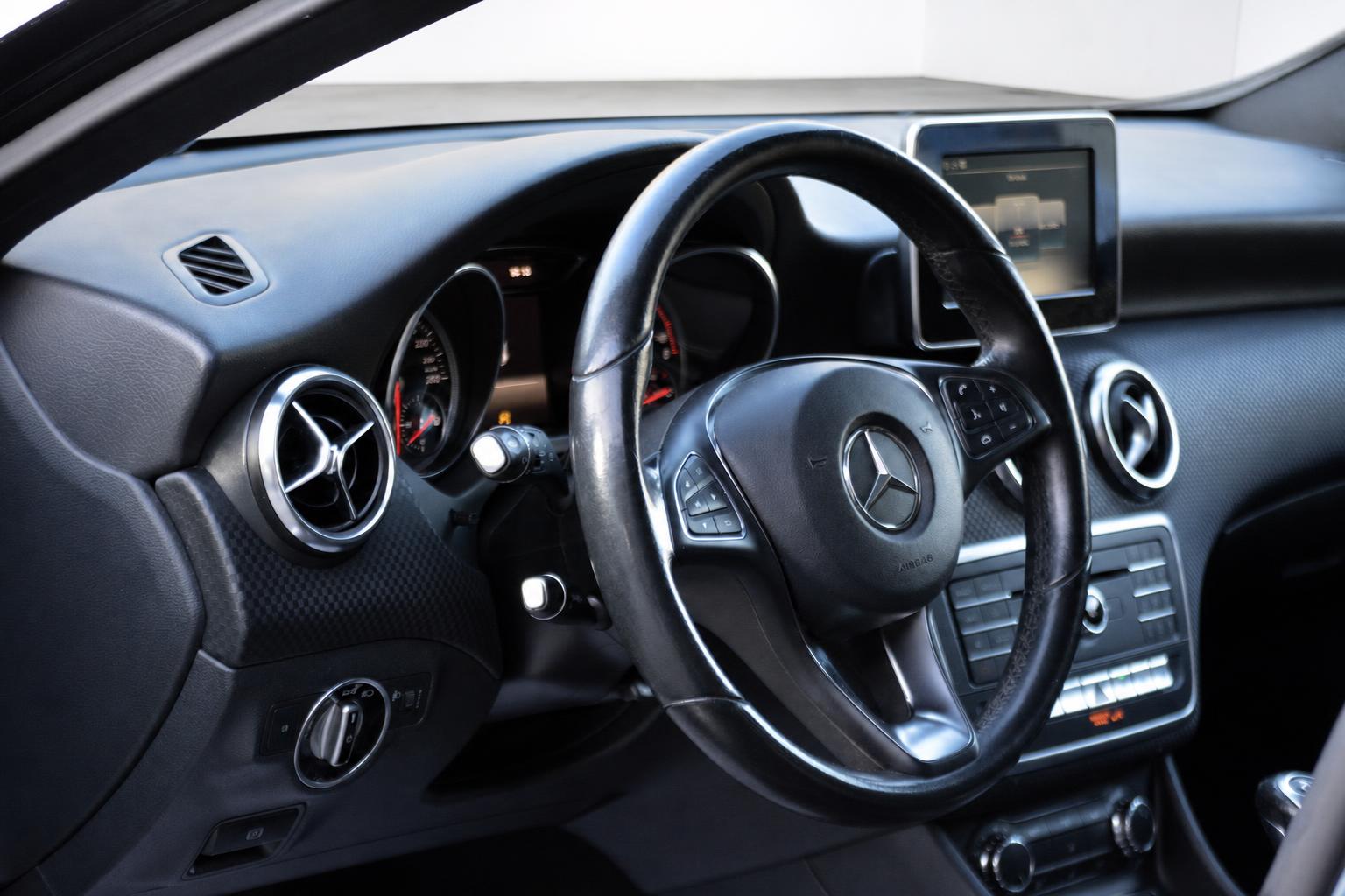 MERCEDES-BENZ A 180 CDI Urban / 12 Monate Garantie-image-8
