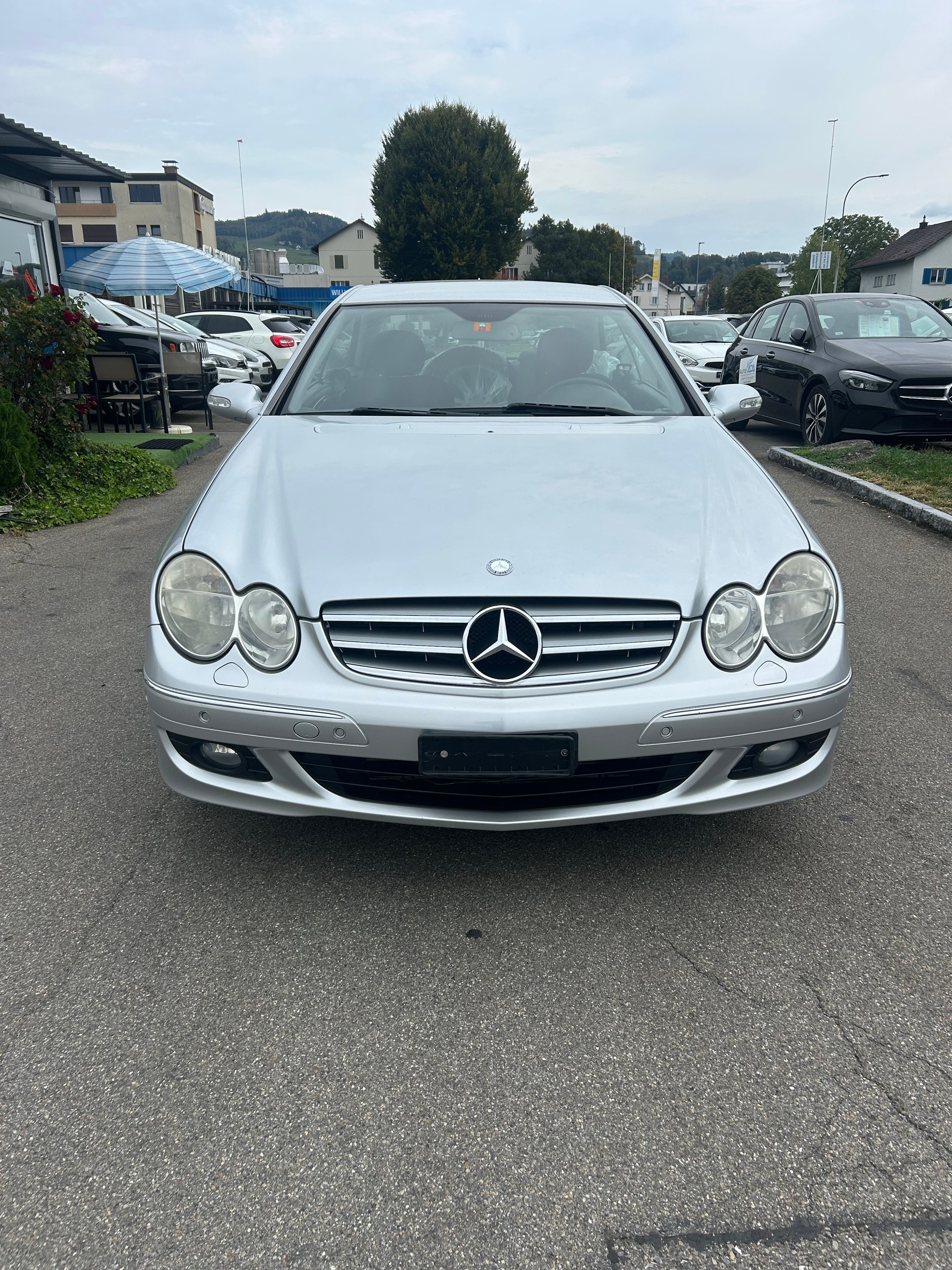 MERCEDES-BENZ CLK 200