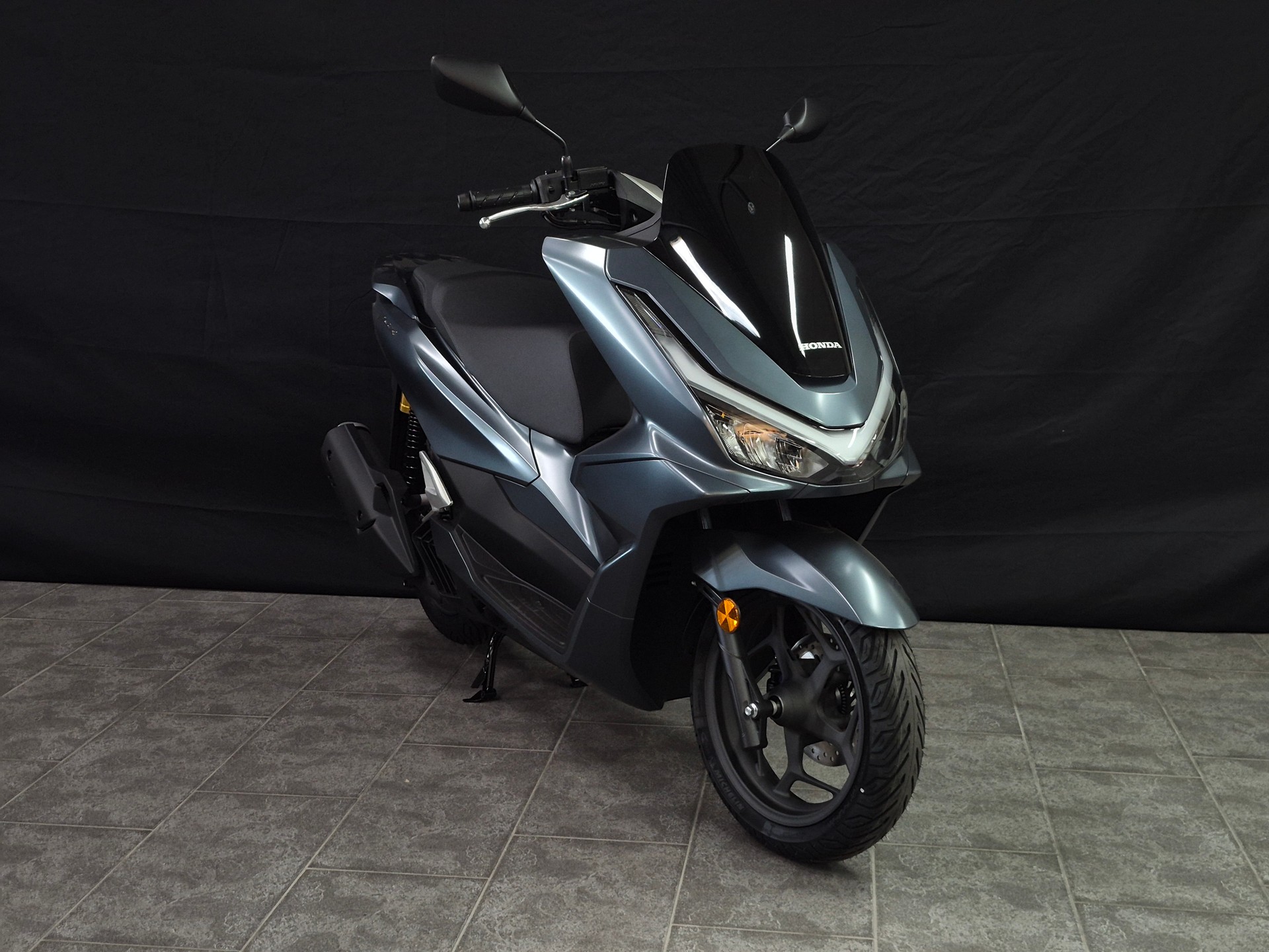 HONDA PCX 125 DX TFT. connectivity-image-15