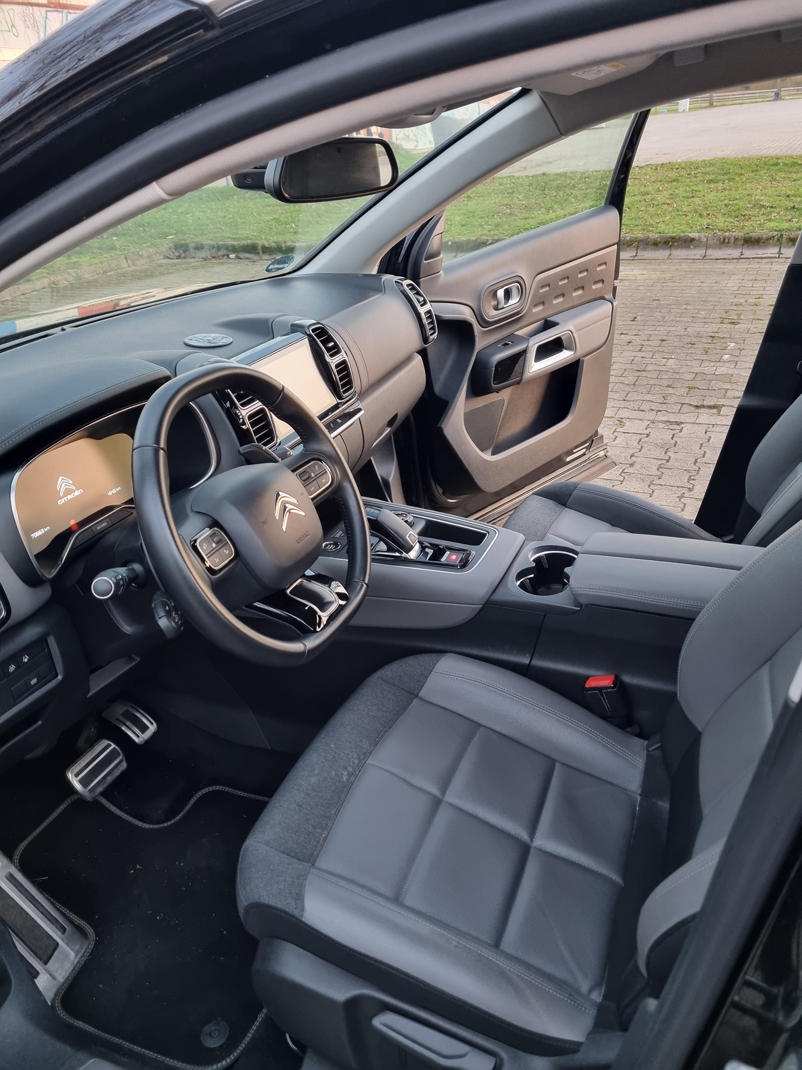 CITROEN C5 Aircross 2.0 BlueHD Shine EAT8-image-13