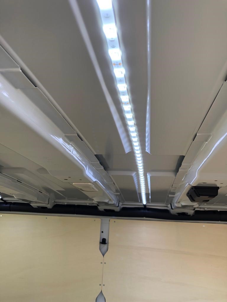 RENAULT Trafic 2.0 Blue dCi110 Advance L2H1 EN-image-7
