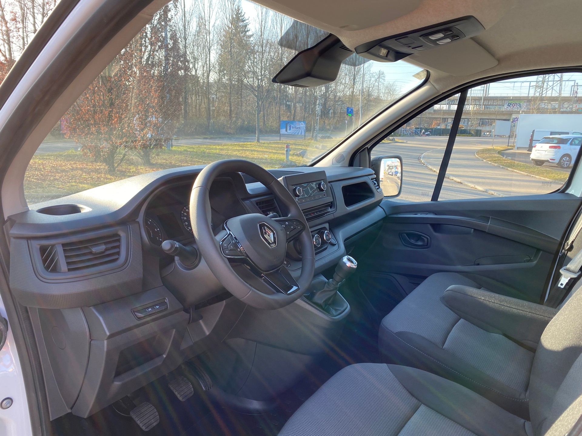 RENAULT Trafic 2.0 Blue dCi110 Advance L2H1 EN-image-8