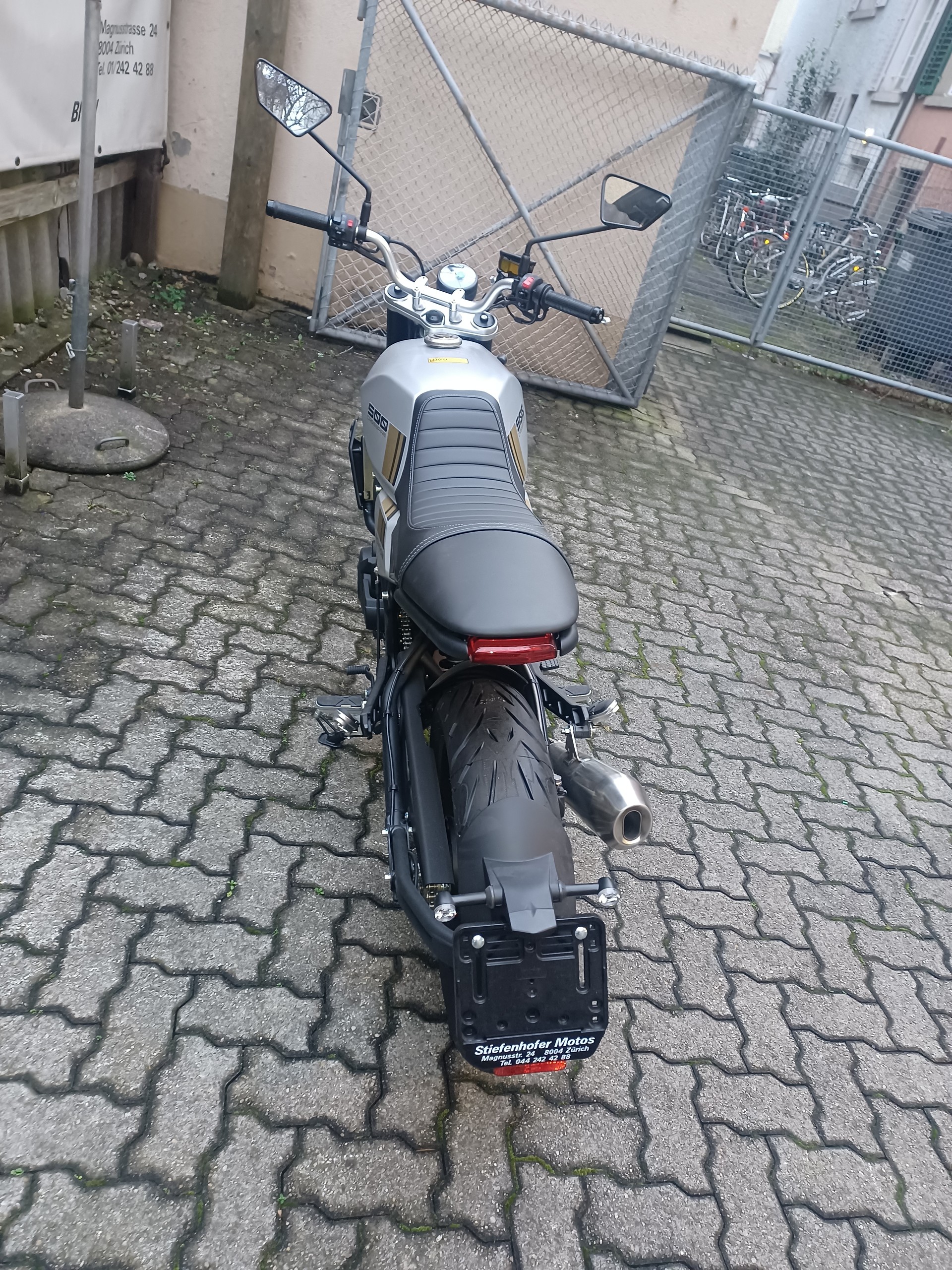 BRIXTON Crossfire 500-image-3