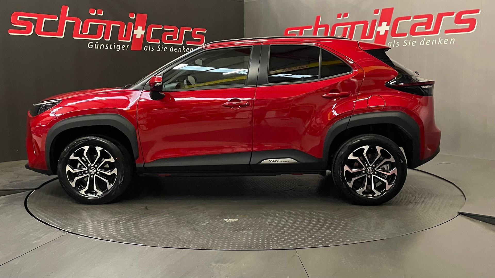 TOYOTA Yaris Cross 1.5 Trend AWDi e-CVT 130PS-showroom-element-2