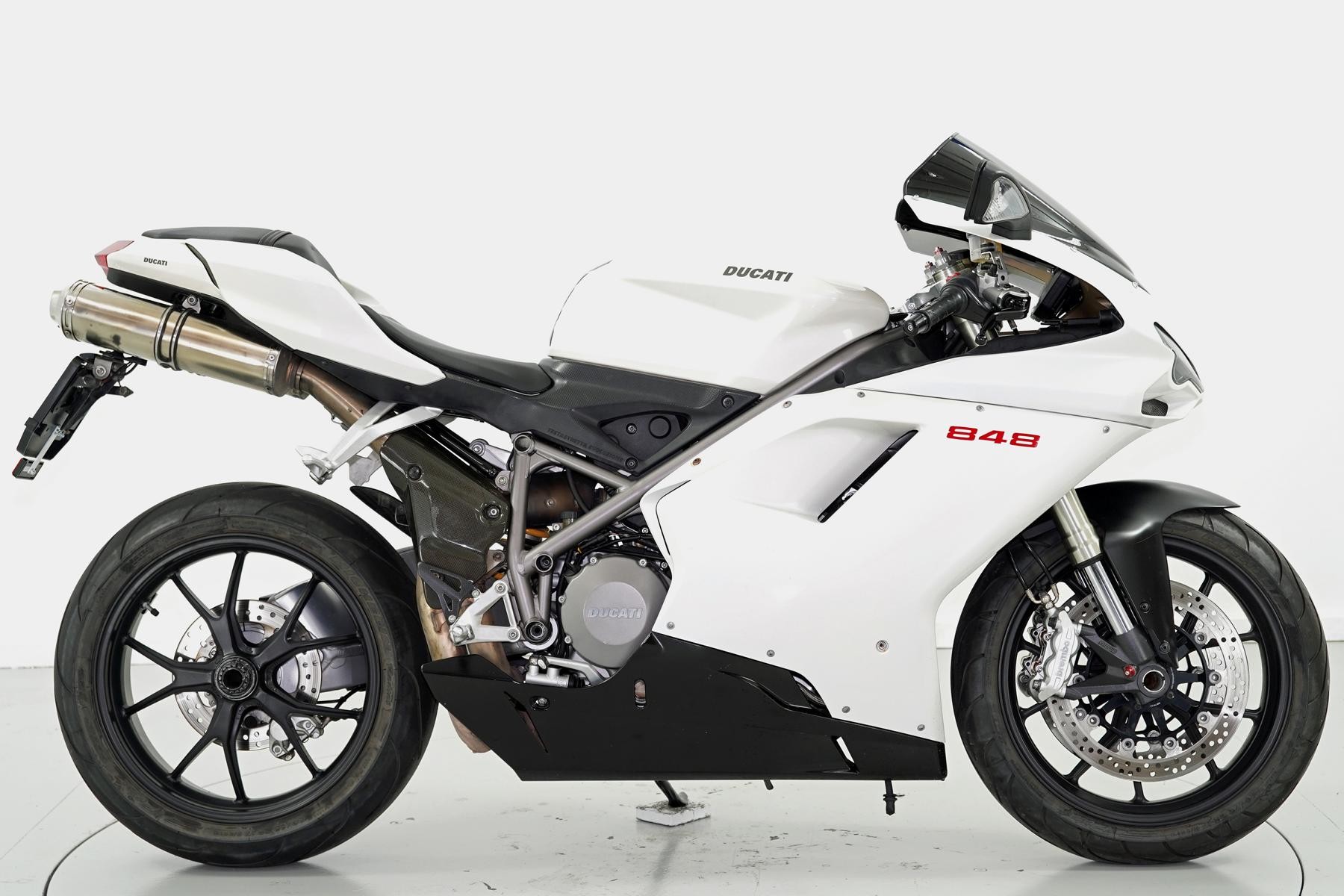 DUCATI 848-image-3