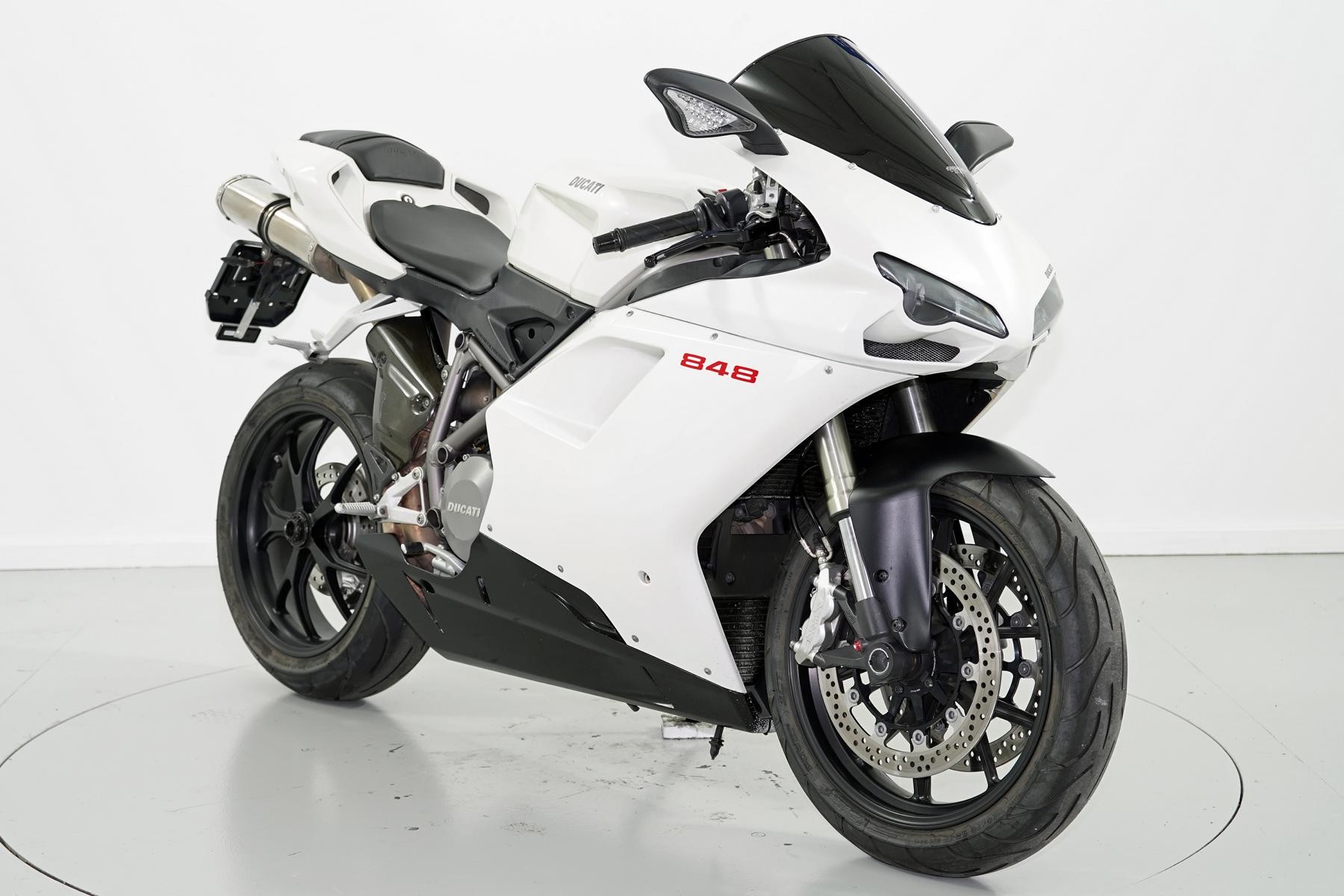 DUCATI 848-image-1