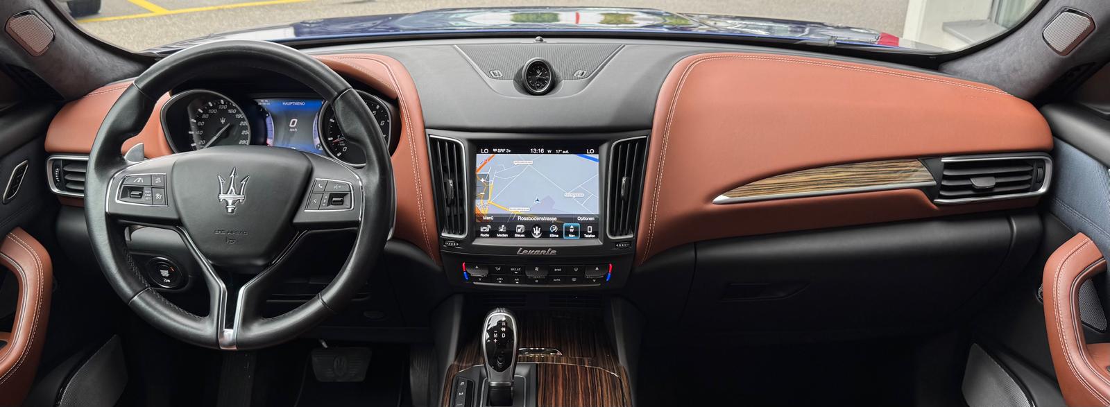 MASERATI Levante S 3.0 V6 Automatica-image-11