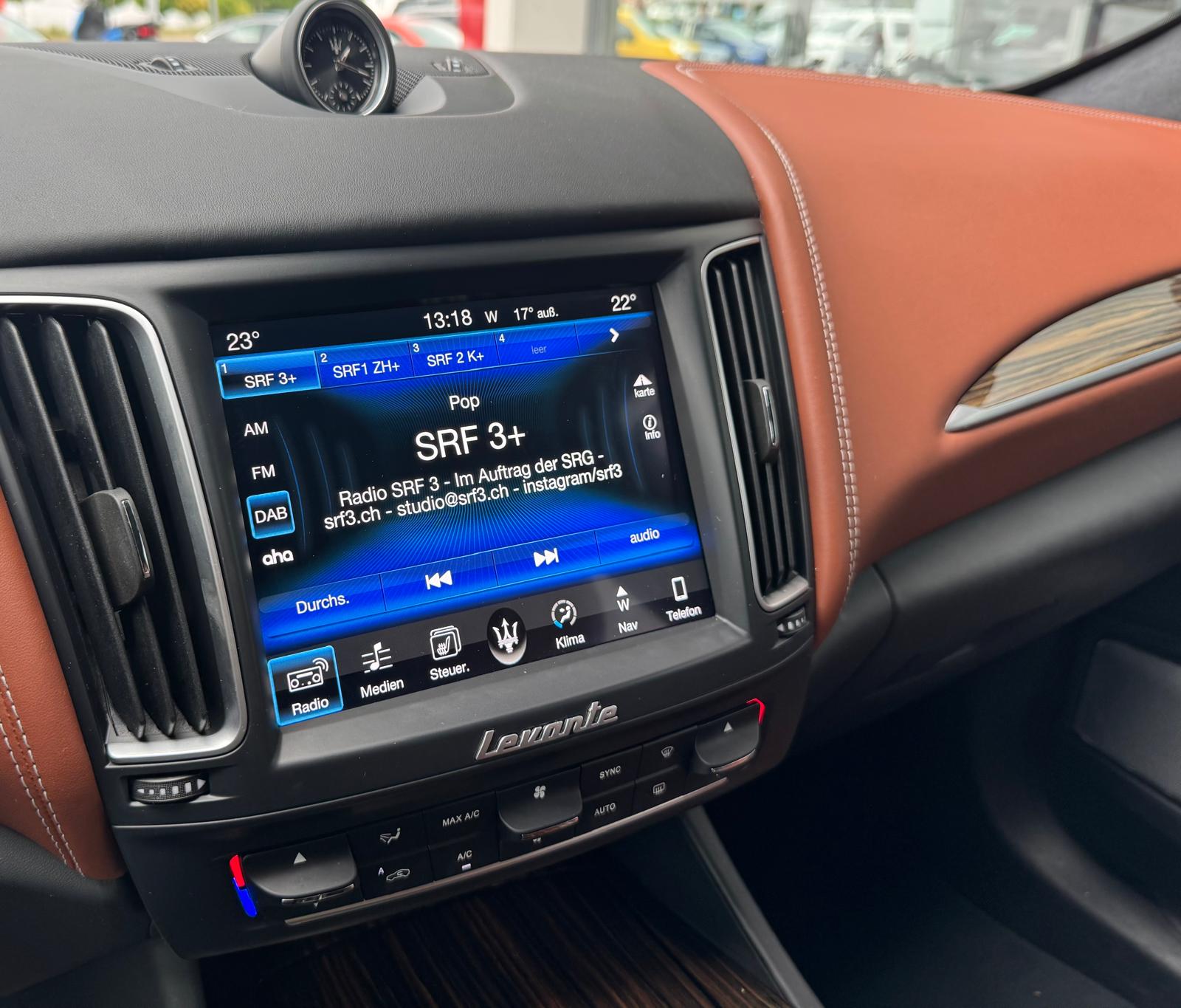 MASERATI Levante S 3.0 V6 Automatica-image-16