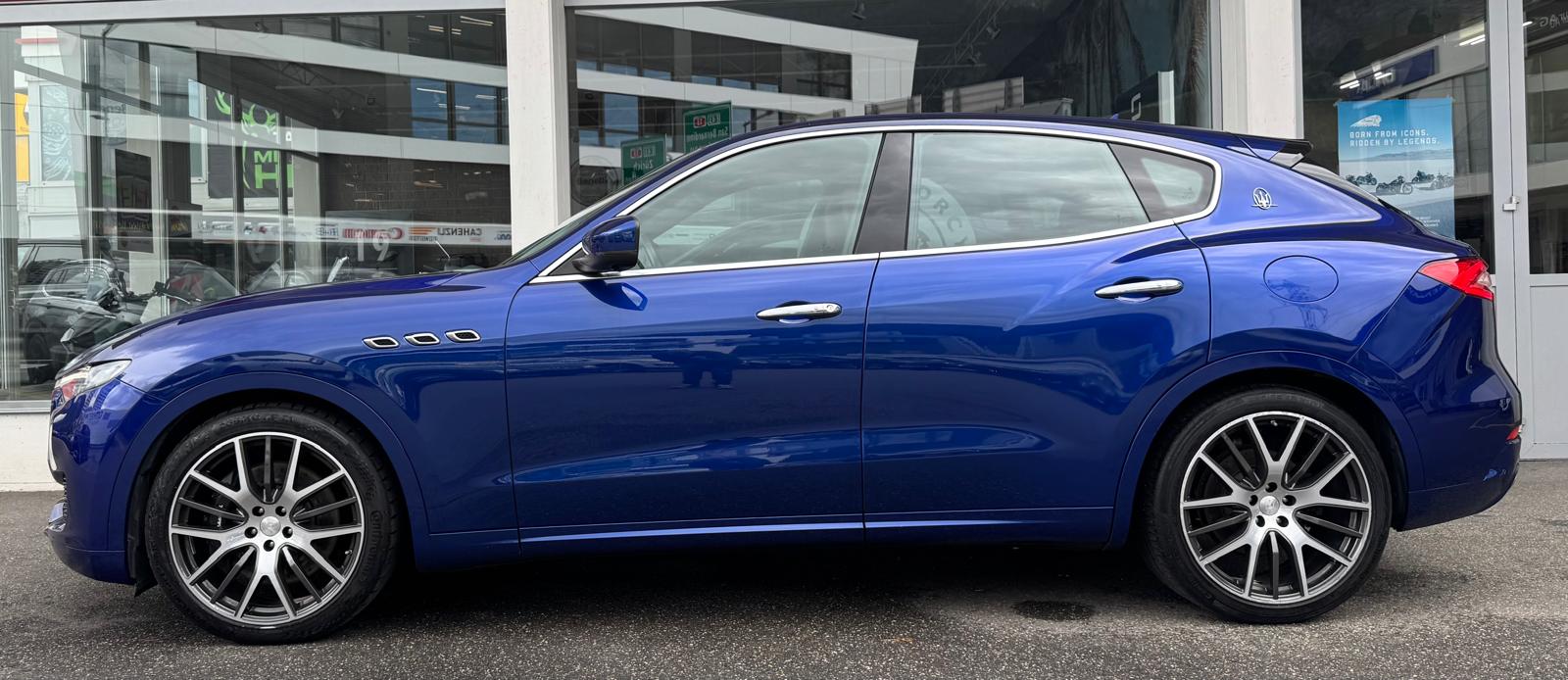 MASERATI Levante S 3.0 V6 Automatica-showroom-element-2