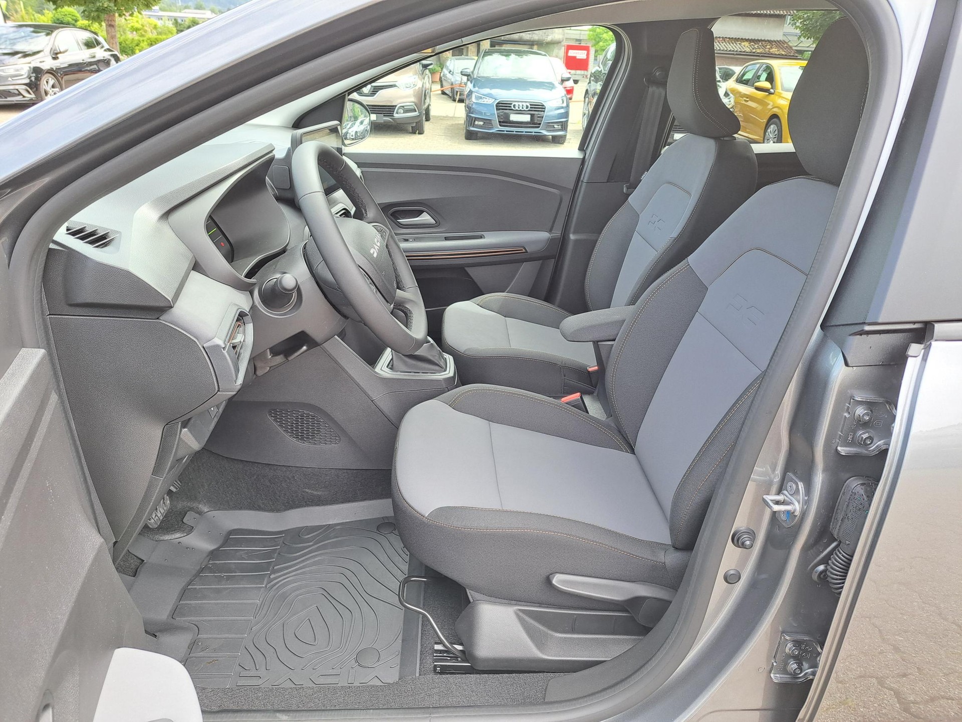 DACIA Jogger extreme+ hybrid 140 5-Plätzer-image-5