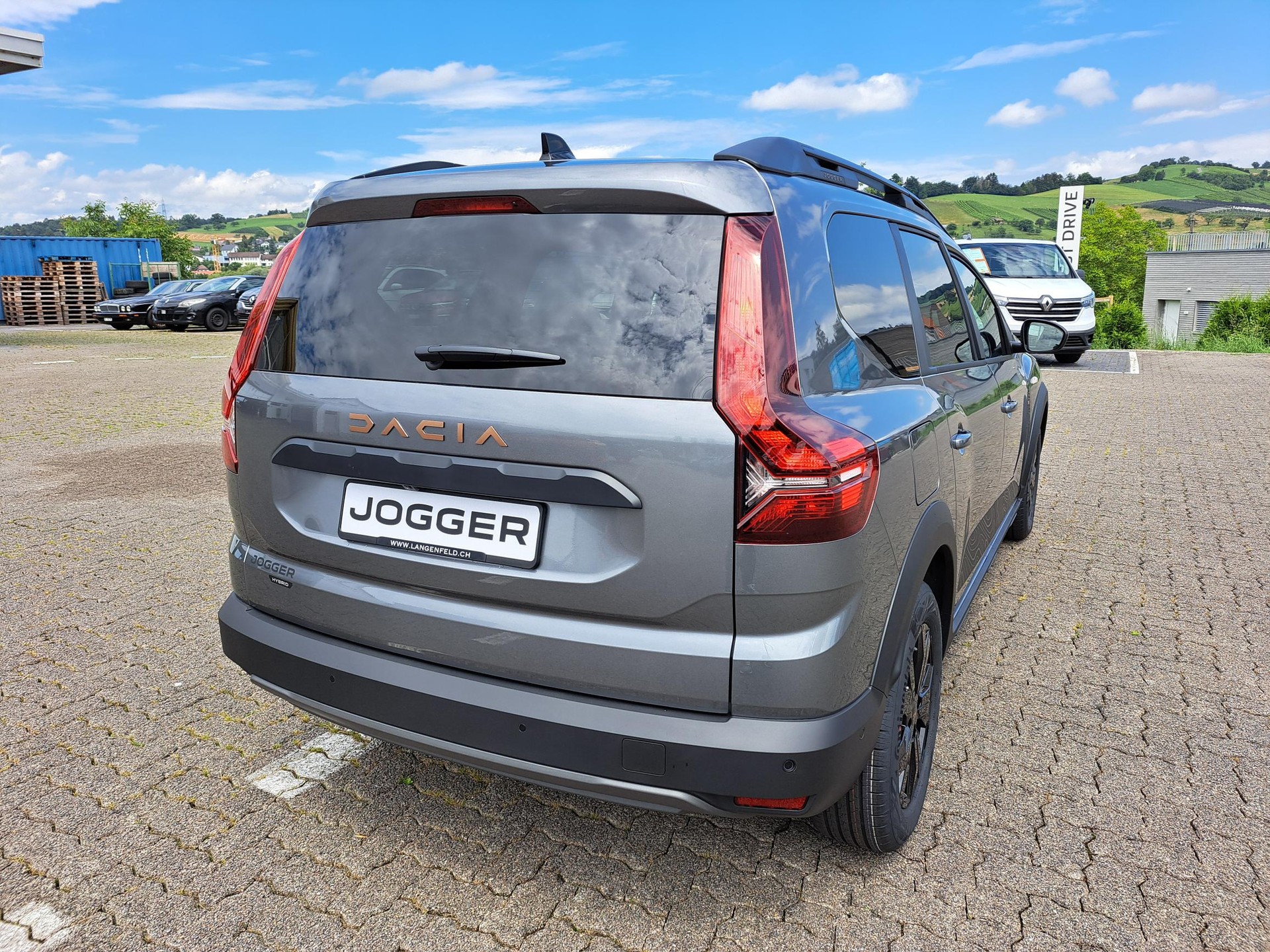 DACIA Jogger extreme+ hybrid 140 5-Plätzer-image-3