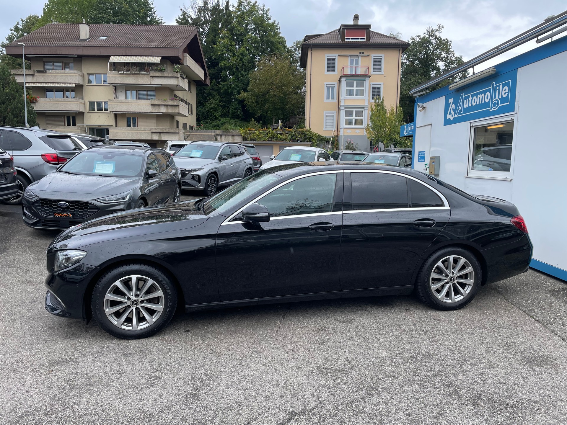 MERCEDES-BENZ E 200 Avantgarde 9G-Tronic-image-1