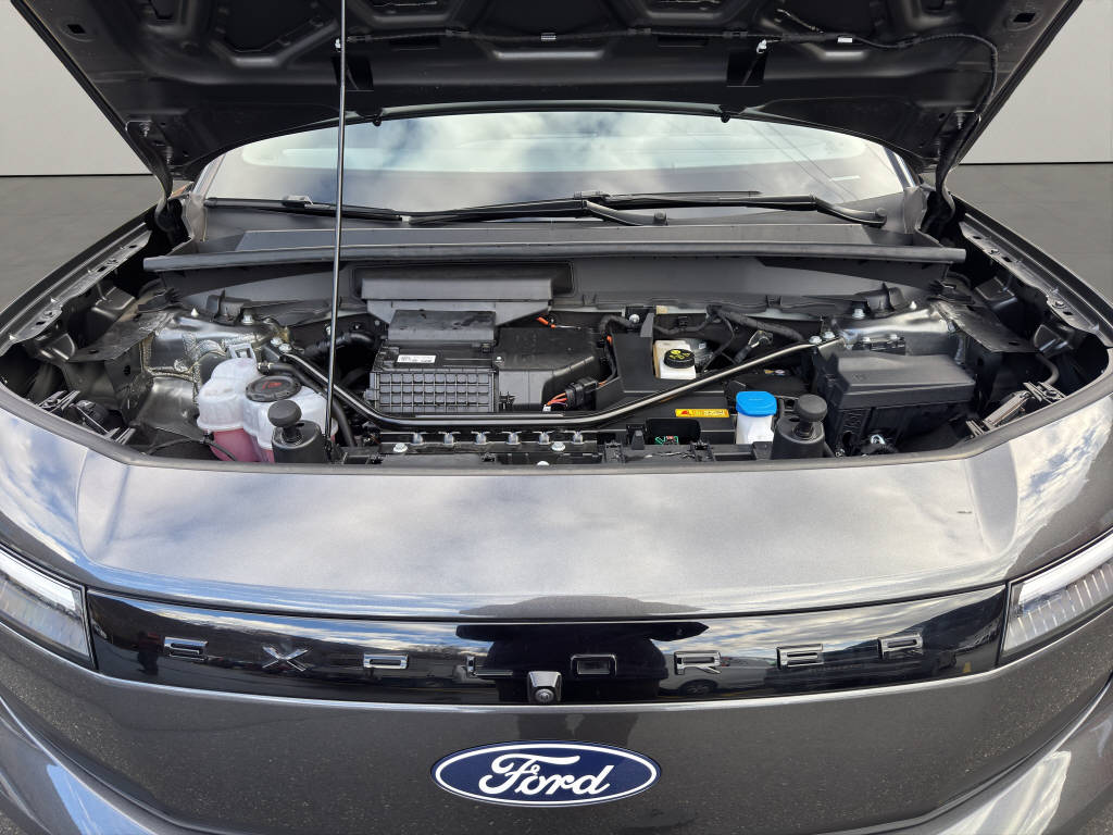 FORD Explorer Extended Range Premium AWD-image-19