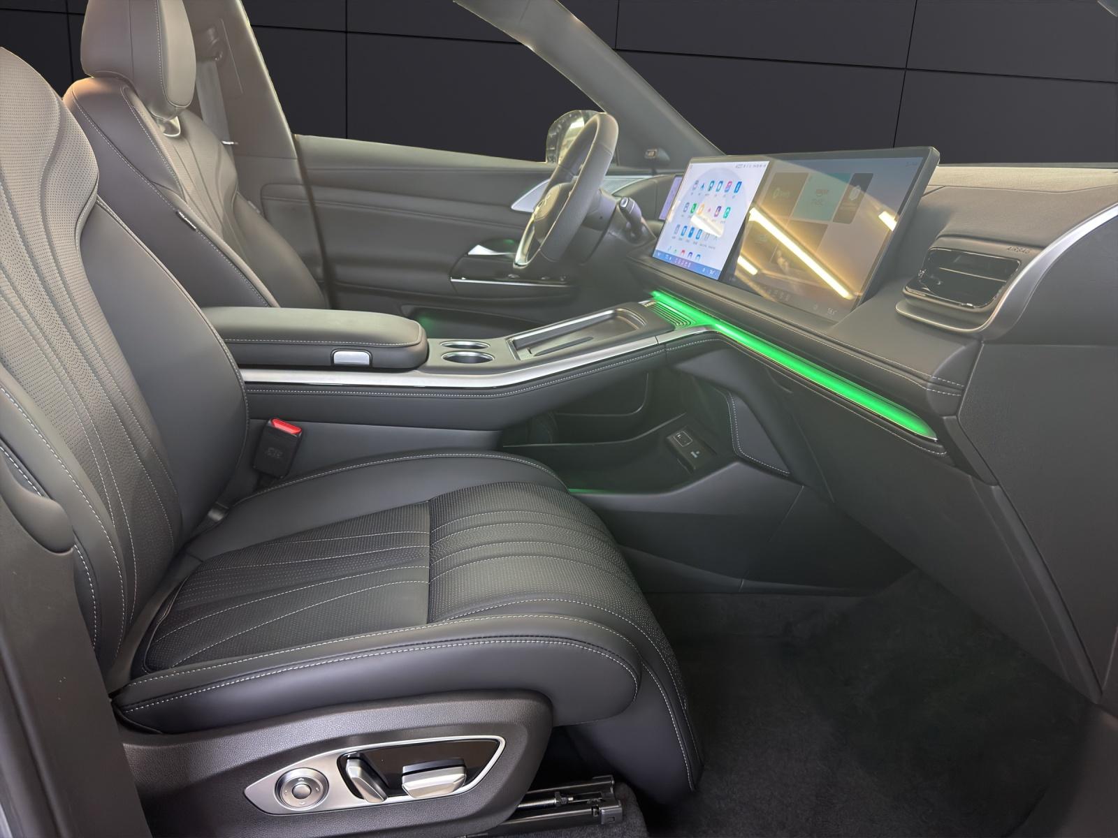 XPENG G9 Performance AWD-image-14