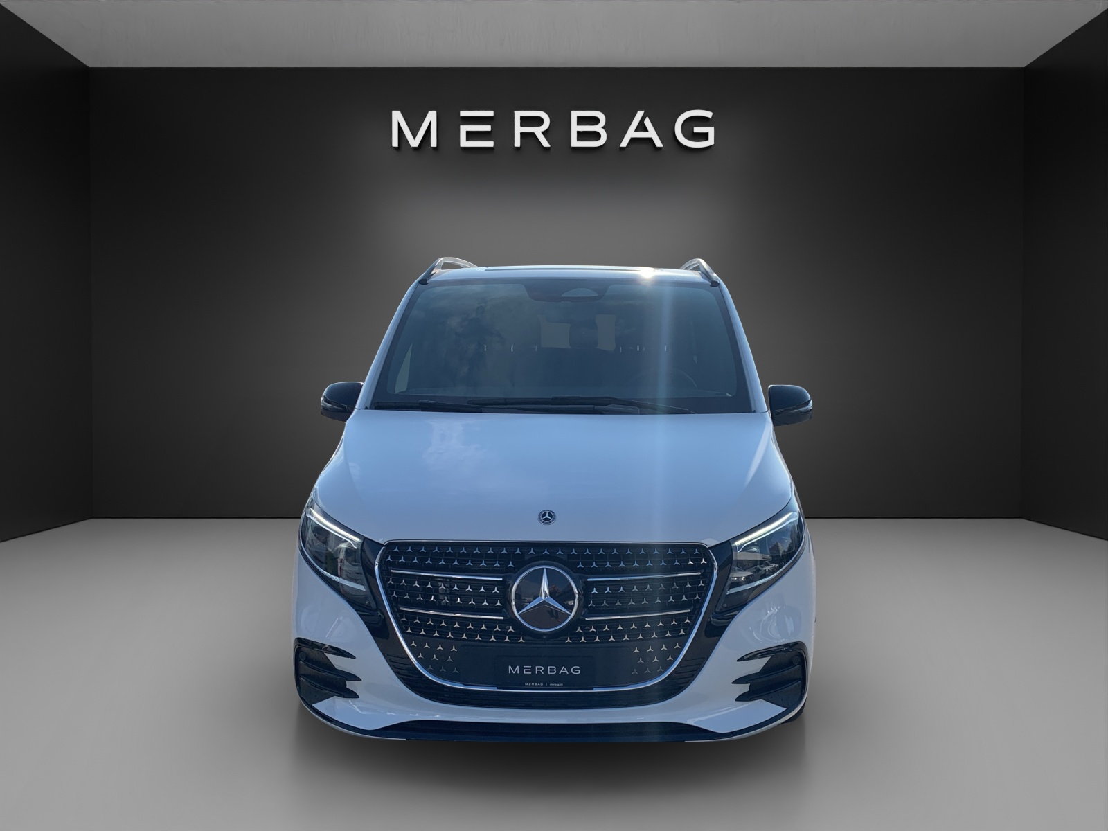 MERCEDES-BENZ V 300 d lang Avantgarde 4Matic 9G-Tronic-image-1