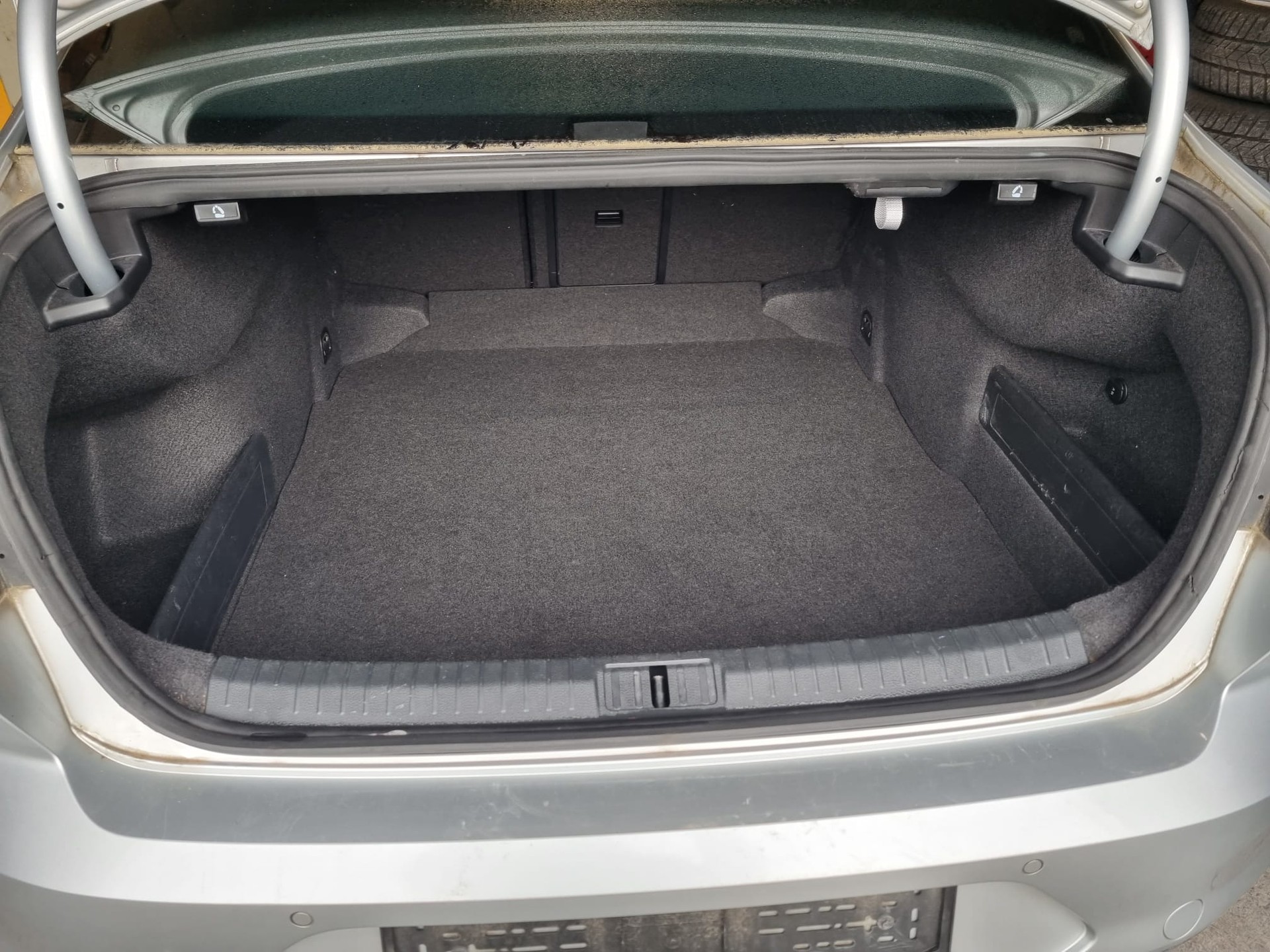 VW Passat 2.0 TDI SCR BMT Comfortline DSG-image-12