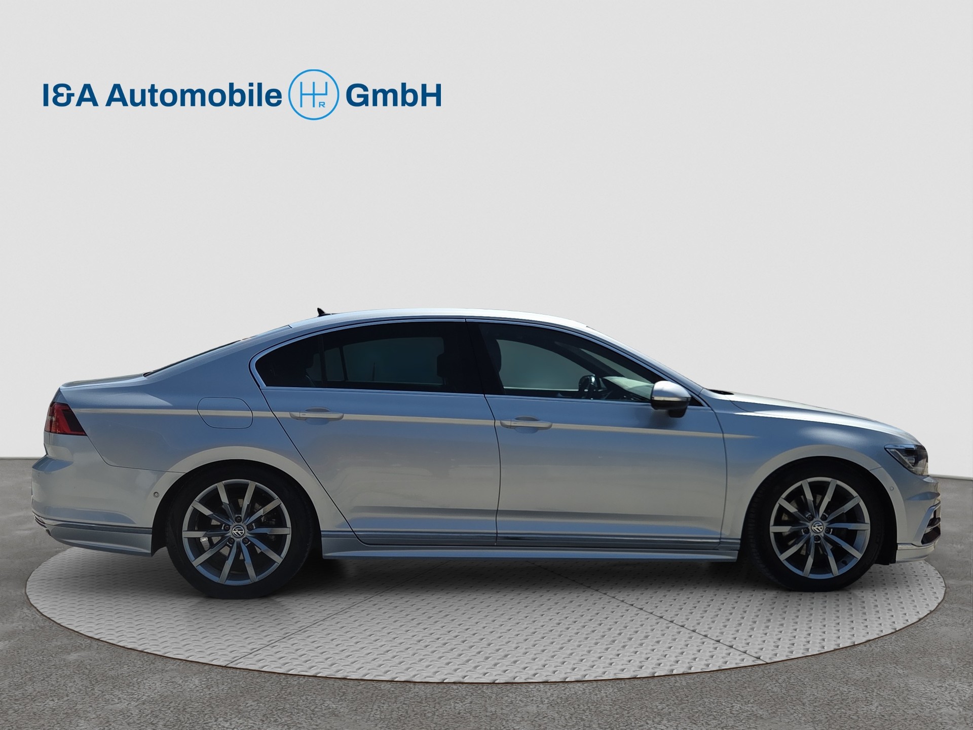VW Passat 2.0 TDI SCR BMT Comfortline DSG-image-3
