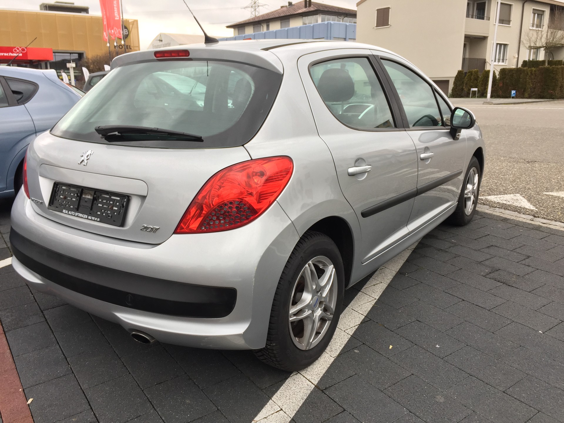 PEUGEOT 207 1.6 16V Sport Pack-image-4