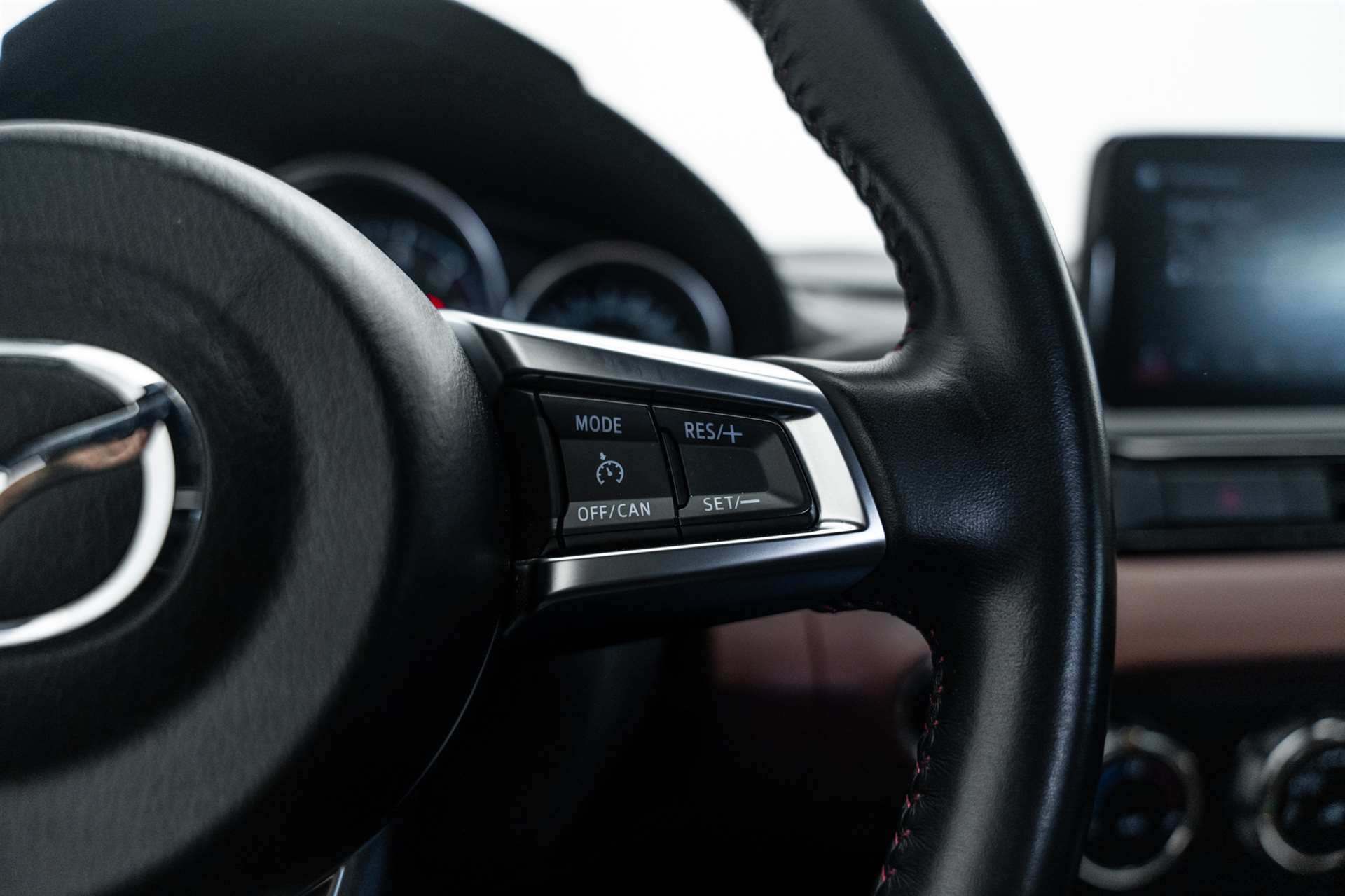 MAZDA MX-5 SKYACTIV-G 160 Havana-image-16