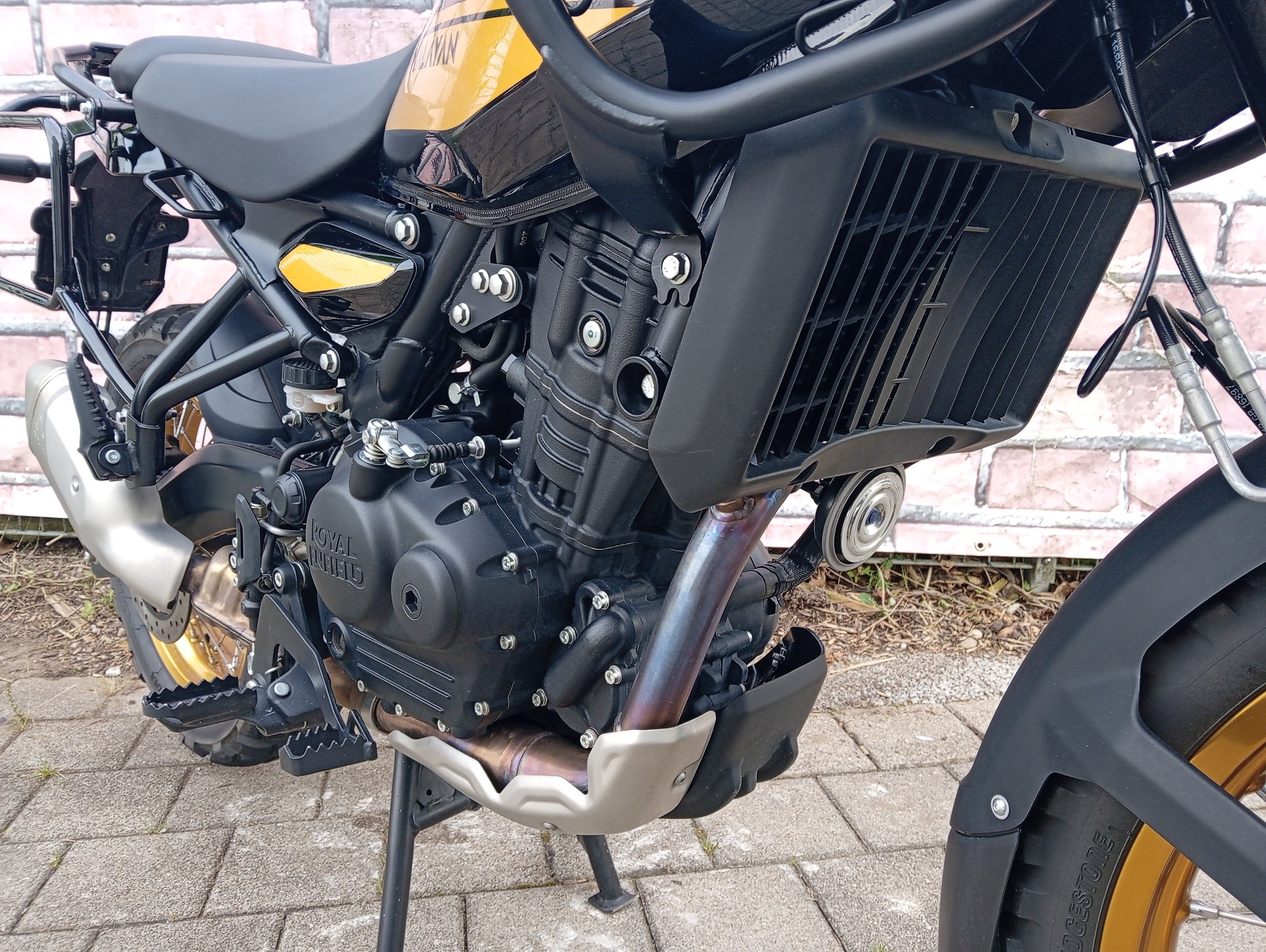 ROYAL ENFIELD Himalayan 452 Tubeless-image-4