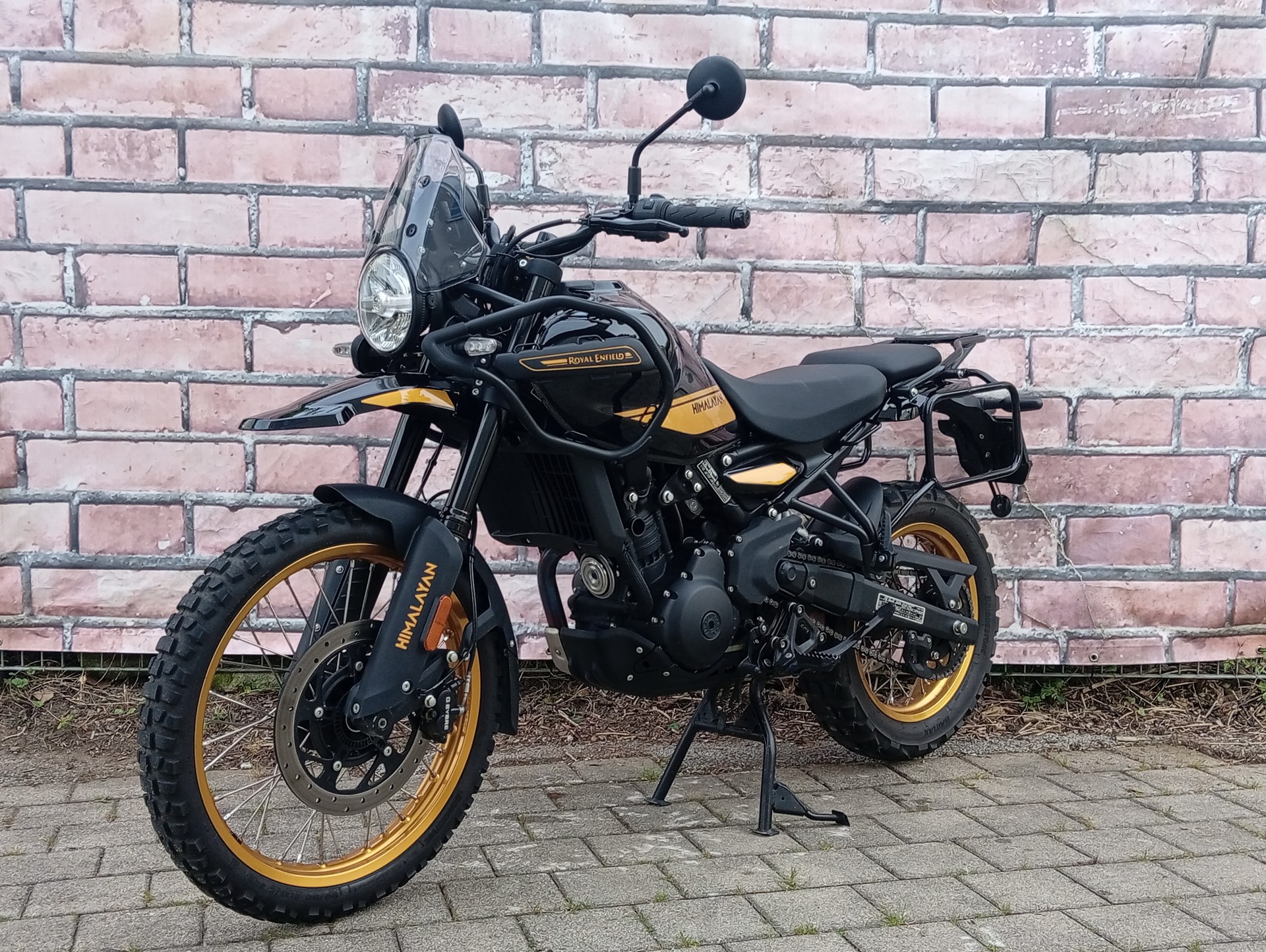 ROYAL ENFIELD Himalayan 452 Tubeless-image-1