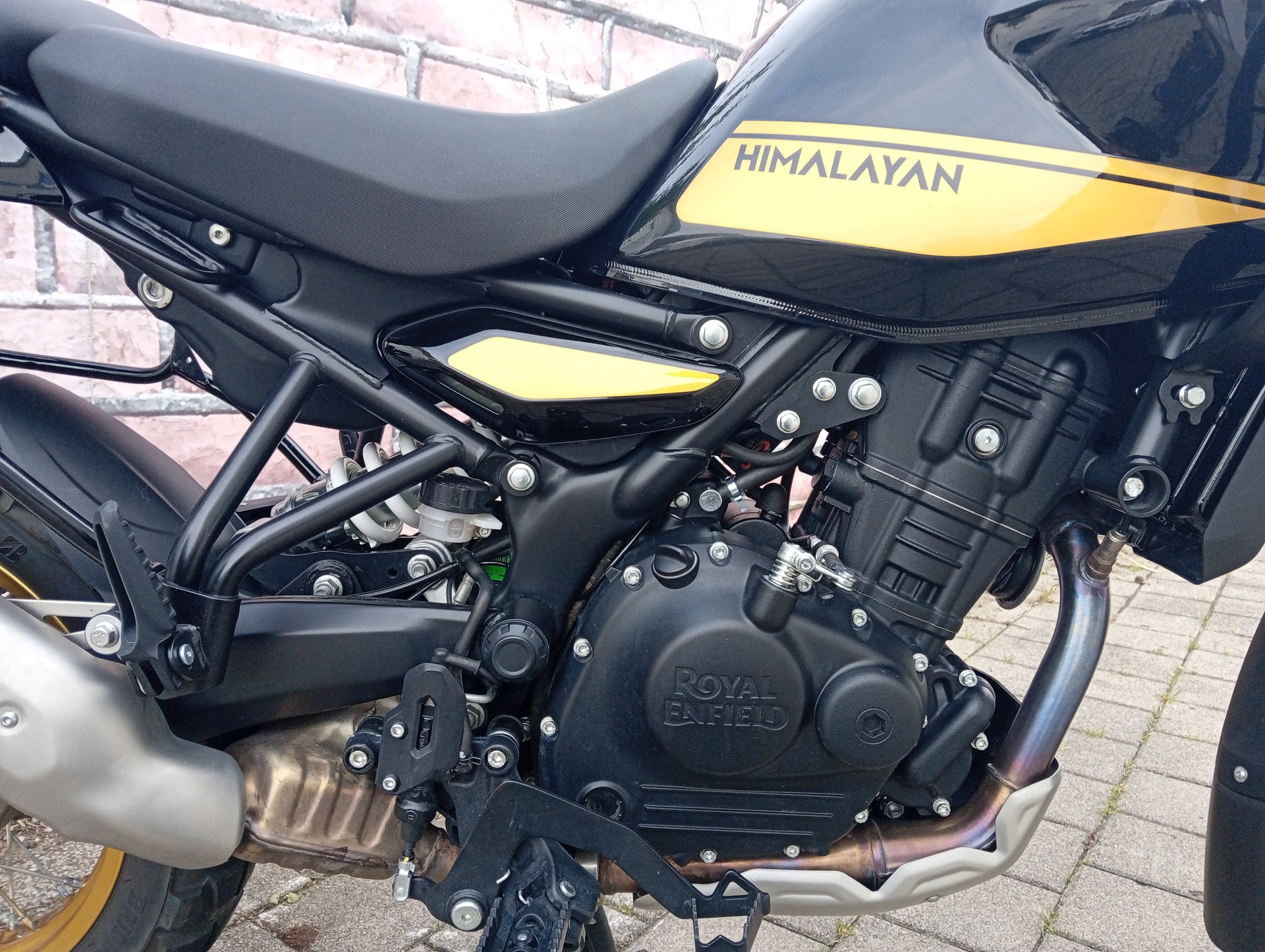 ROYAL ENFIELD Himalayan 452 Tubeless-image-5