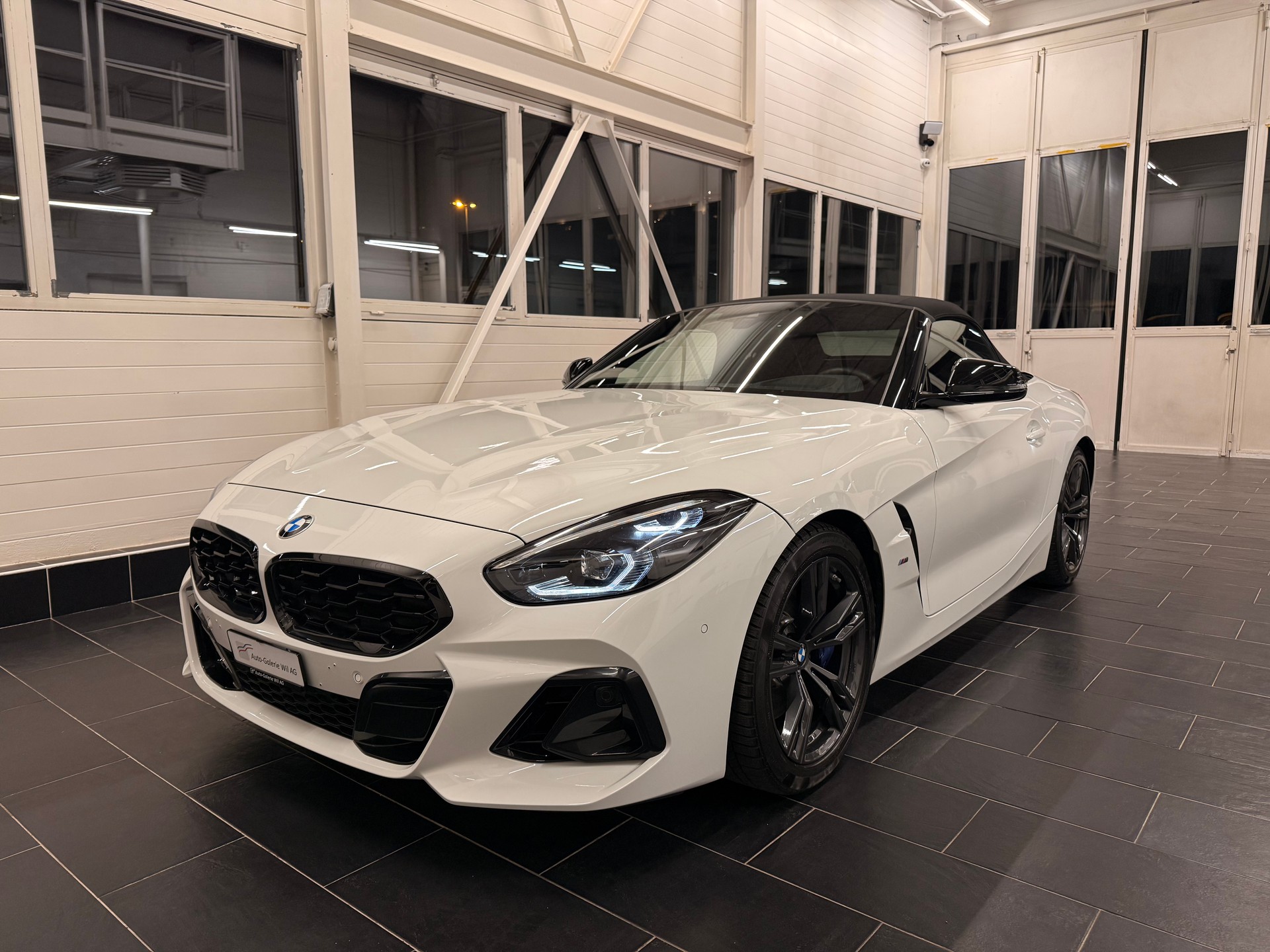 BMW Z4 M40i-image-4