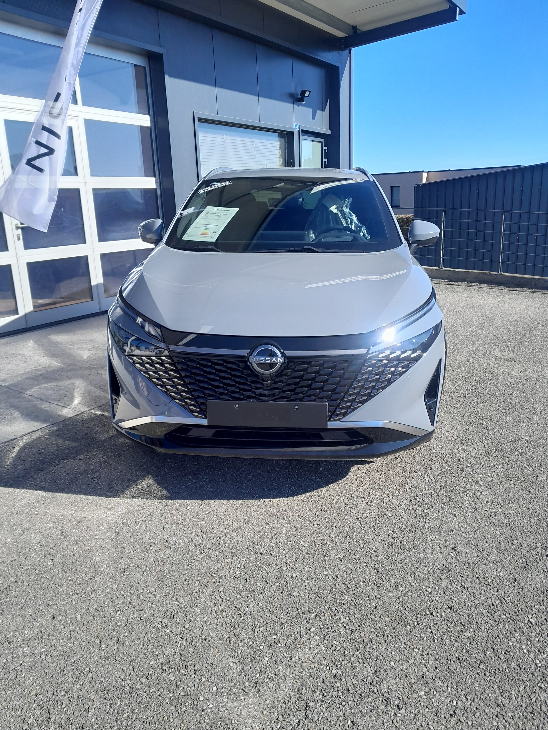 NISSAN Qashqai 1.5 VC-T e-Power Tekna-image-2