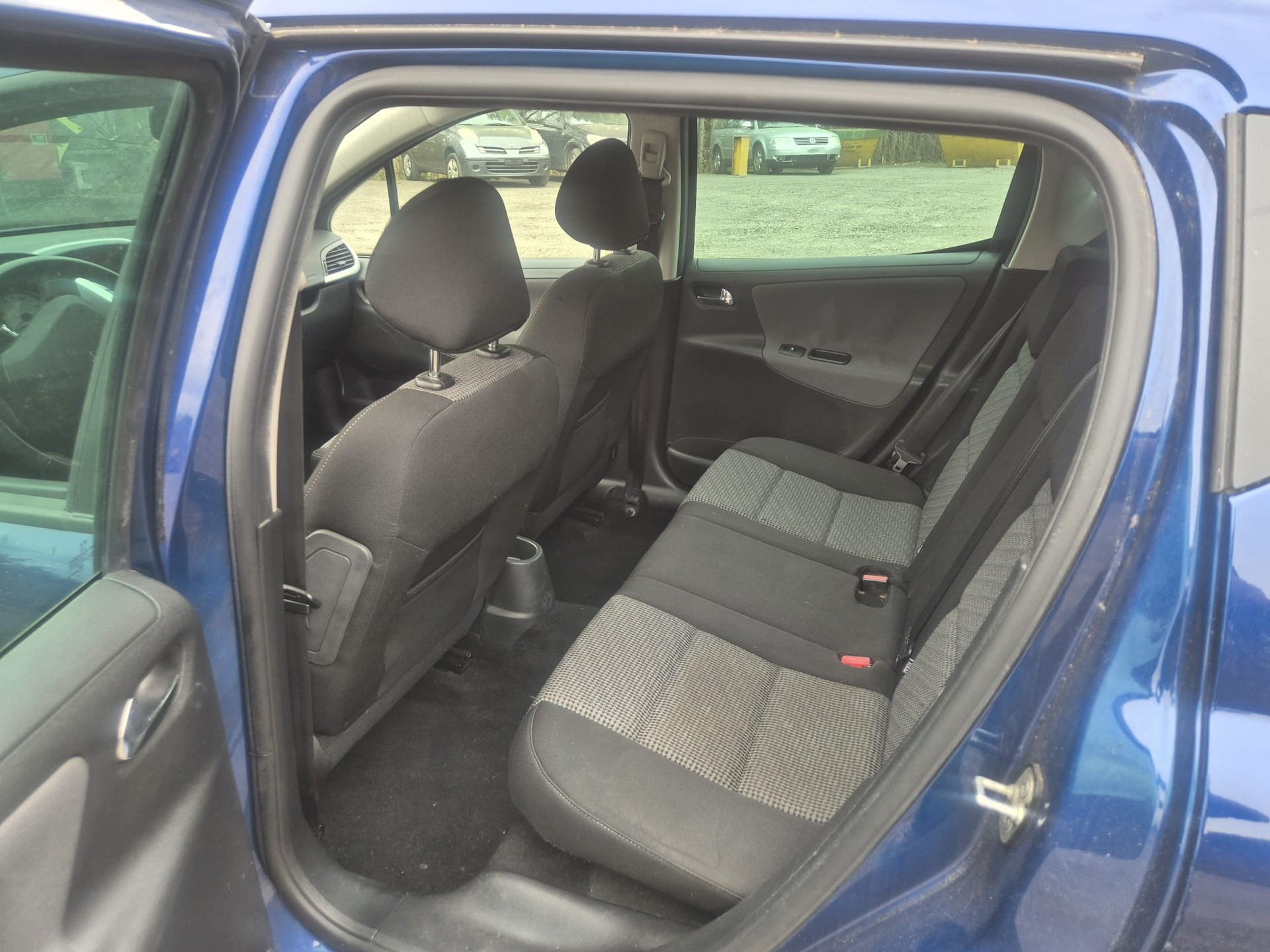 PEUGEOT 207 SW 1.6 16V Sport-image-6