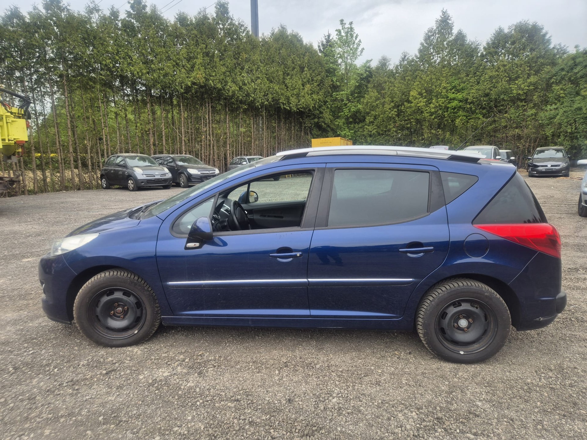 PEUGEOT 207 SW 1.6 16V Sport-image-7