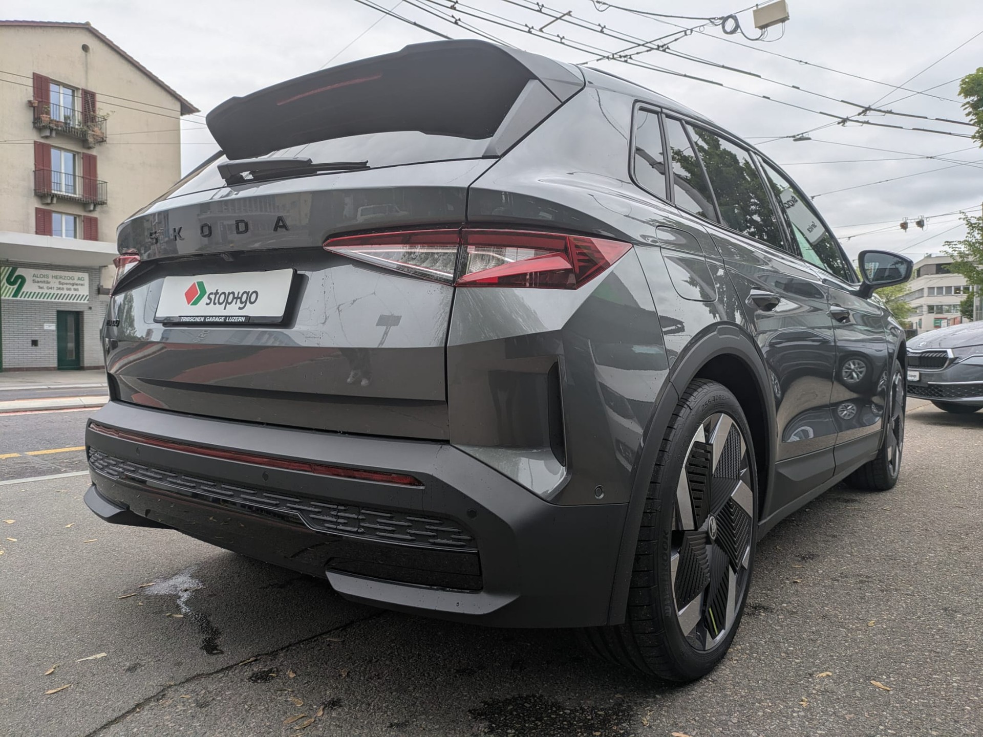 SKODA Elroq RS 4x4-image-5